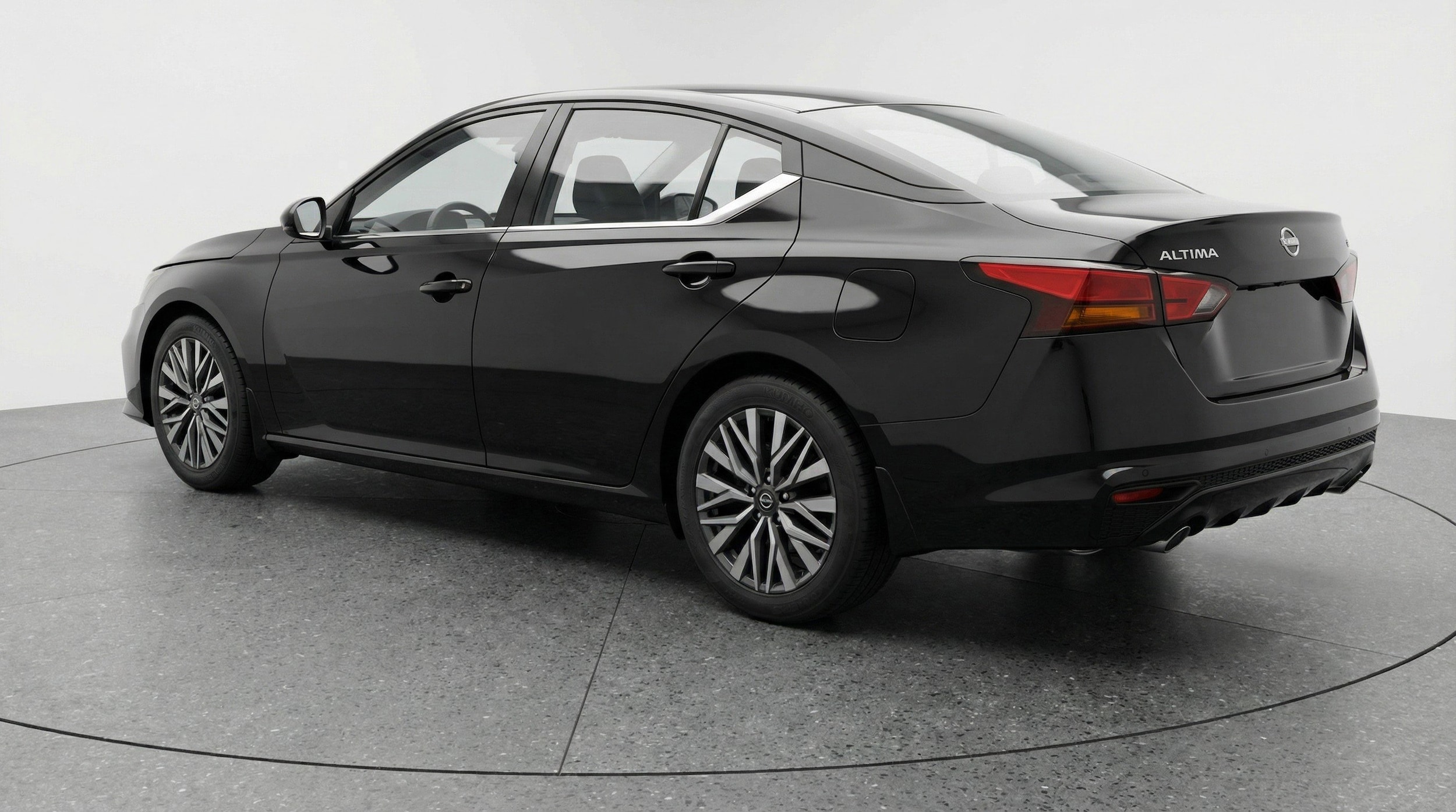 Thumbnail: 2025 Nissan Altima - 6