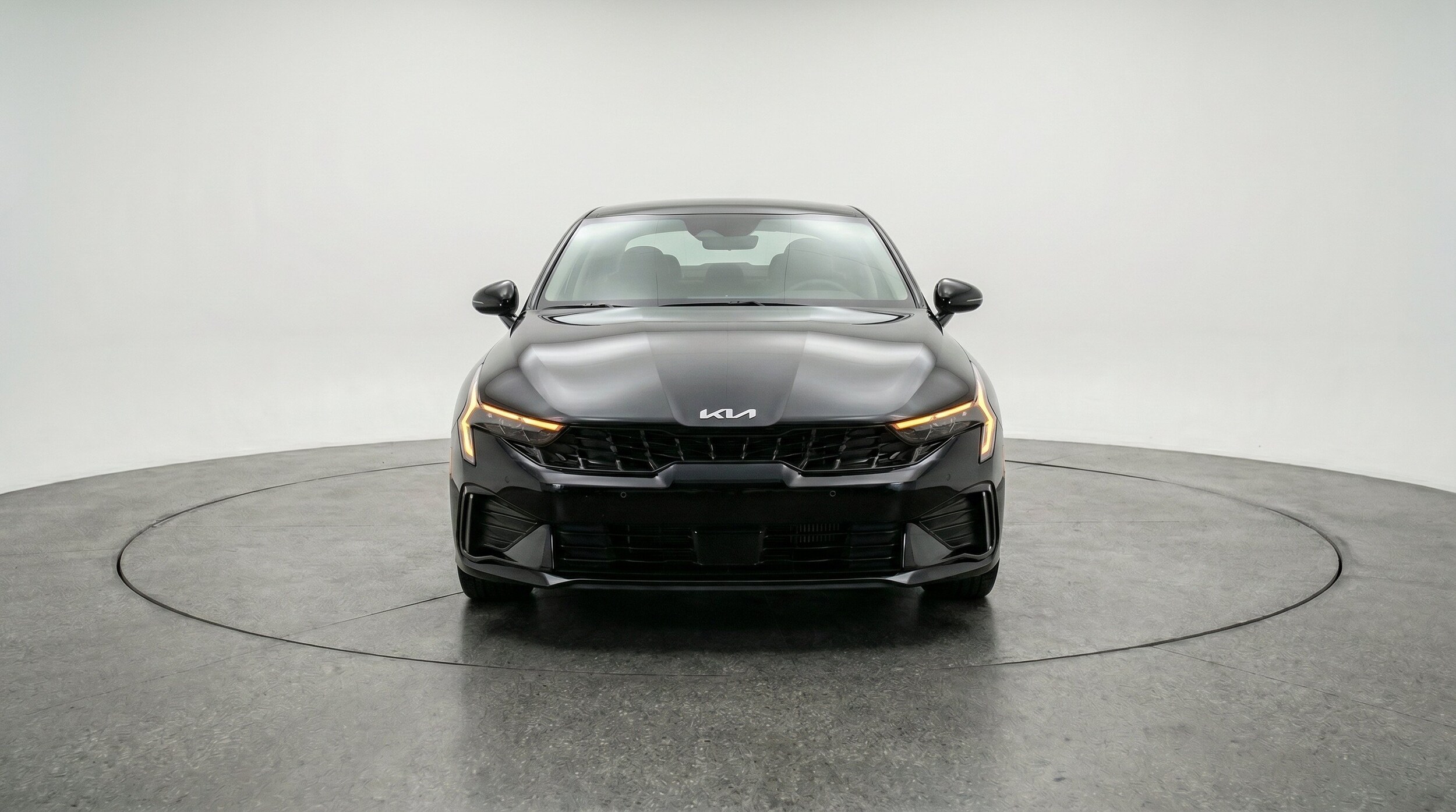 Thumbnail: 2025 Kia K5 - 2