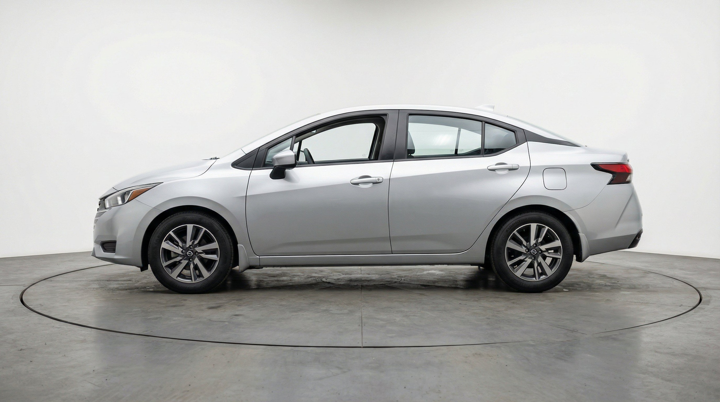 Thumbnail: 2025 Nissan Versa - 5