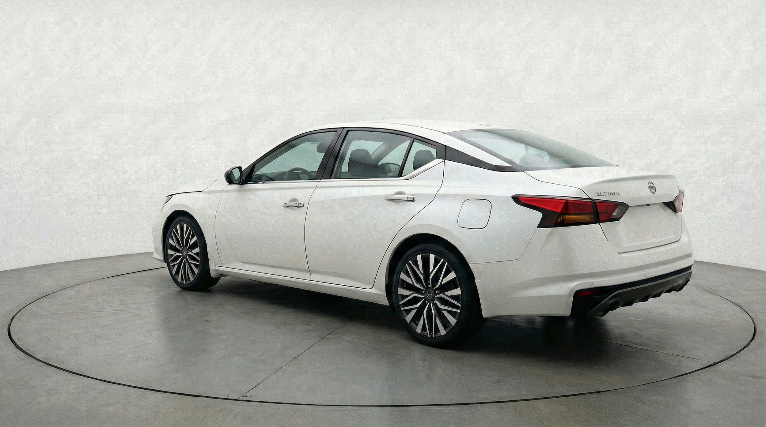 Thumbnail: 2025 Nissan Altima - 6