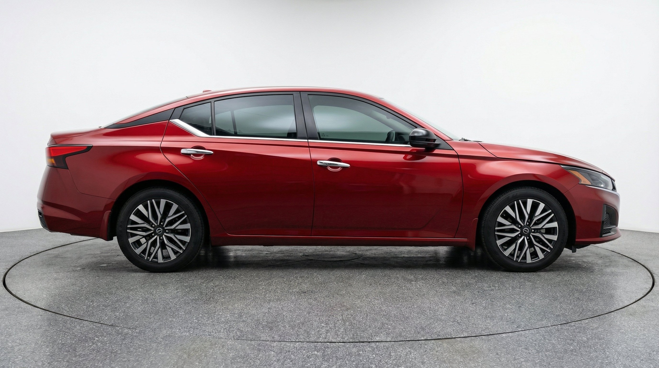 Thumbnail: 2025 Nissan Altima - 10
