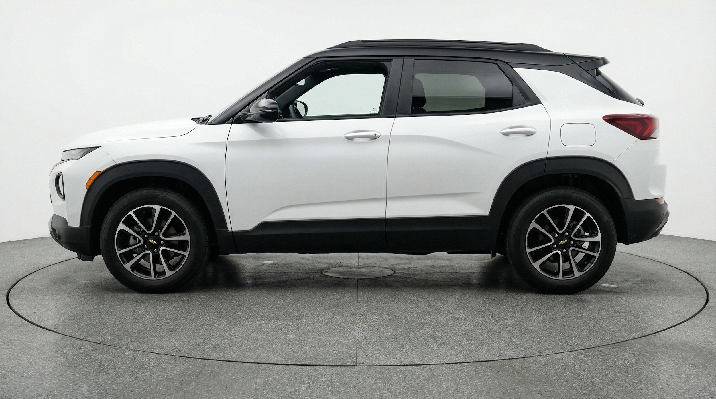 Thumbnail: 2025 Chevrolet TrailBlazer - 5