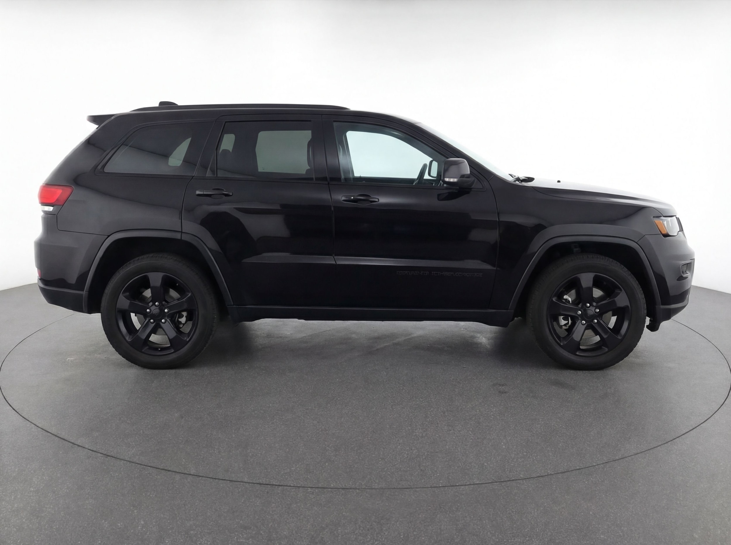 Thumbnail: 2023 Jeep Grand Cherokee L - 8