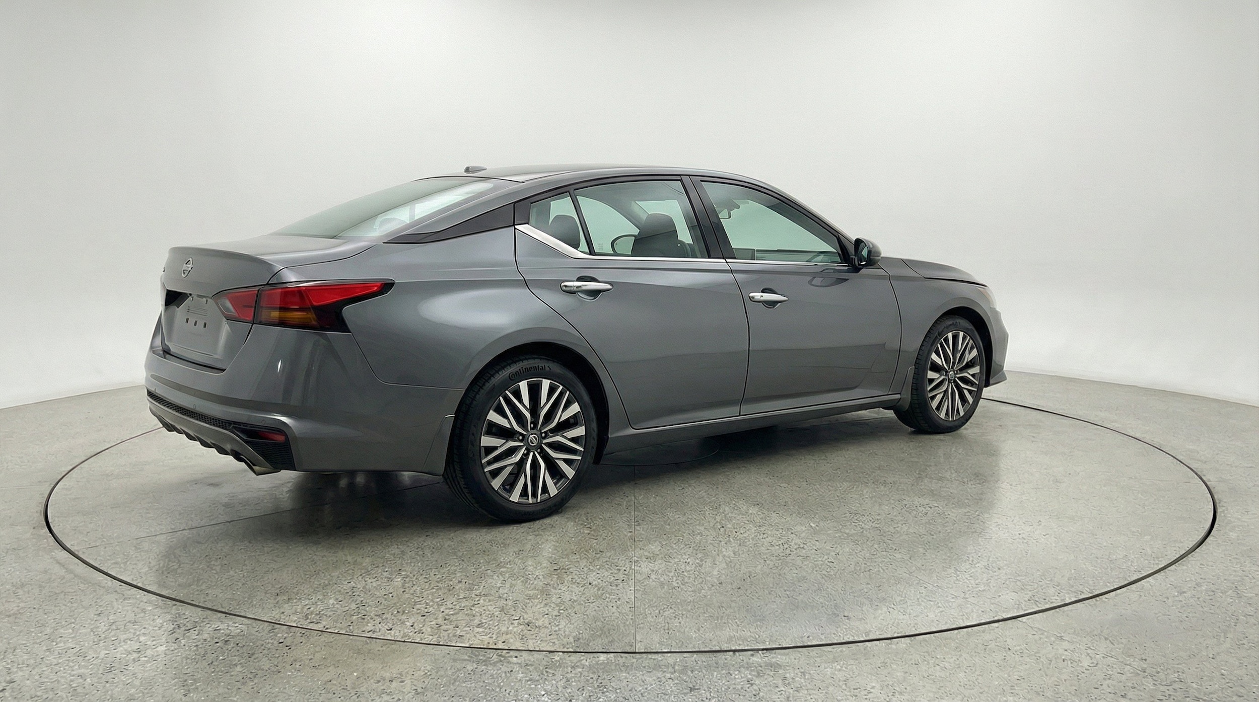 Thumbnail: 2025 Nissan Altima - 9