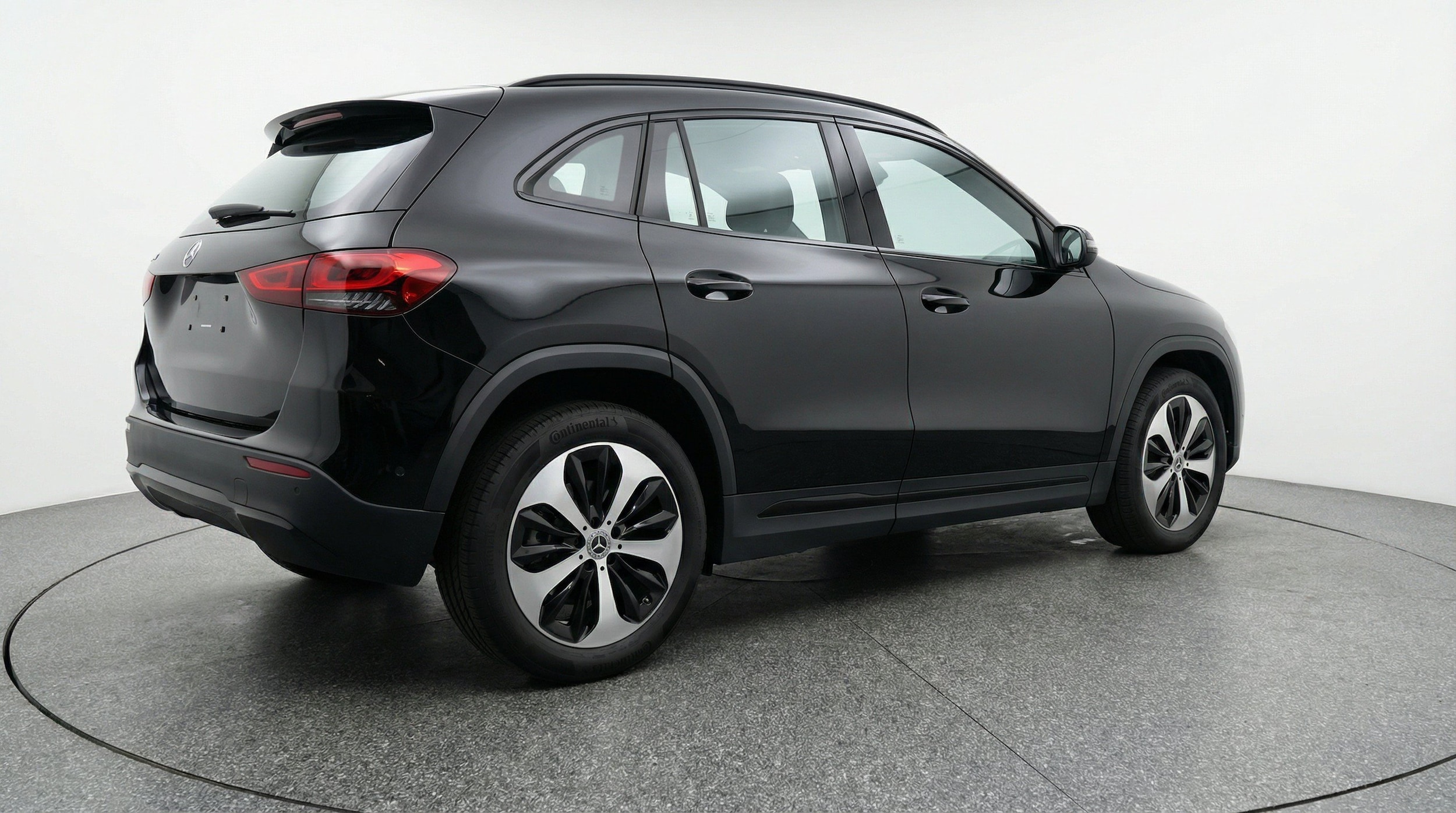 Thumbnail: 2025 Mercedes-Benz GLA - 9
