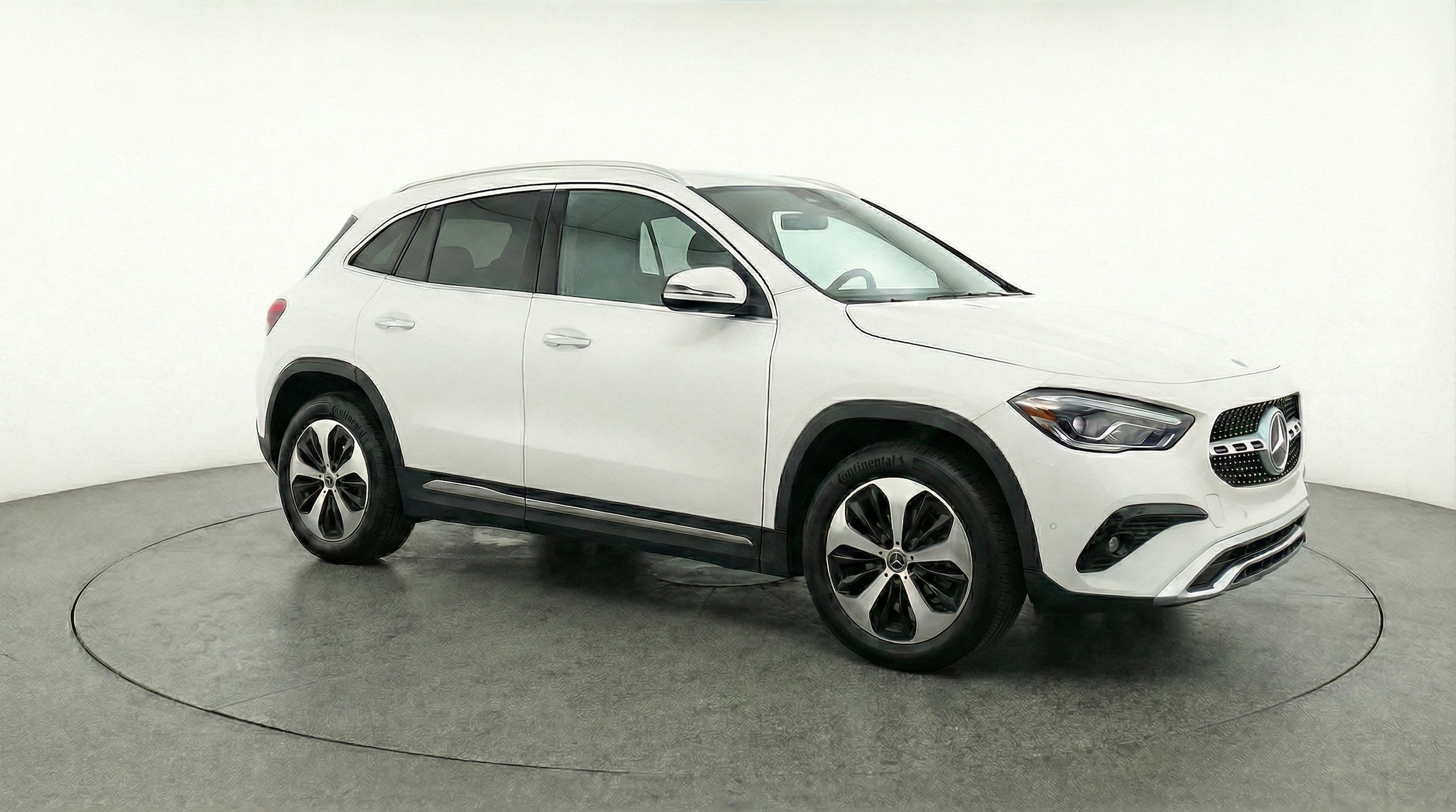 Thumbnail: 2025 Mercedes-Benz GLA - 1