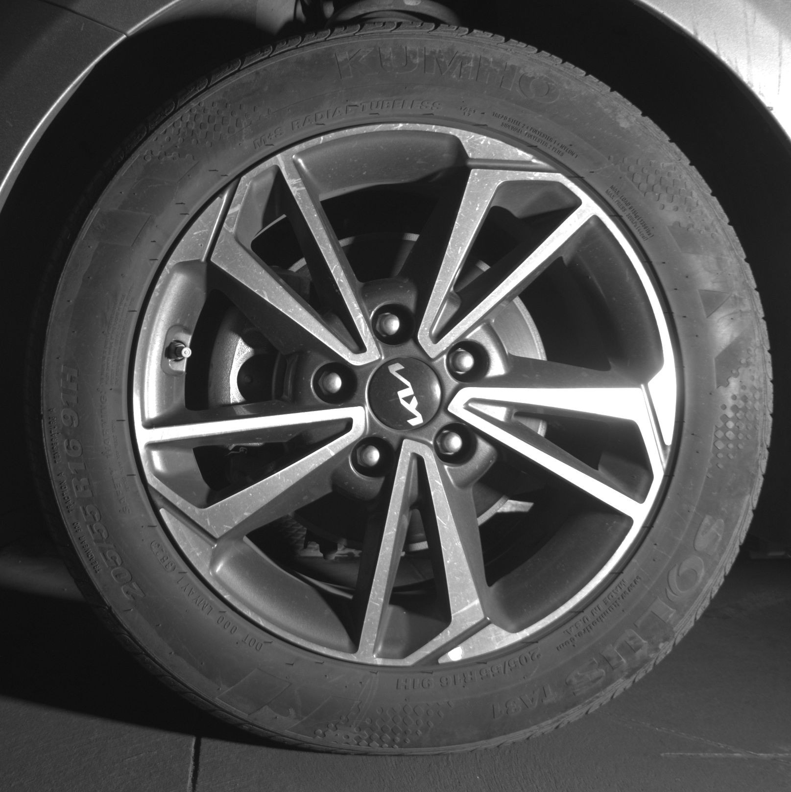 Thumbnail: 2024 Kia Forte - 14