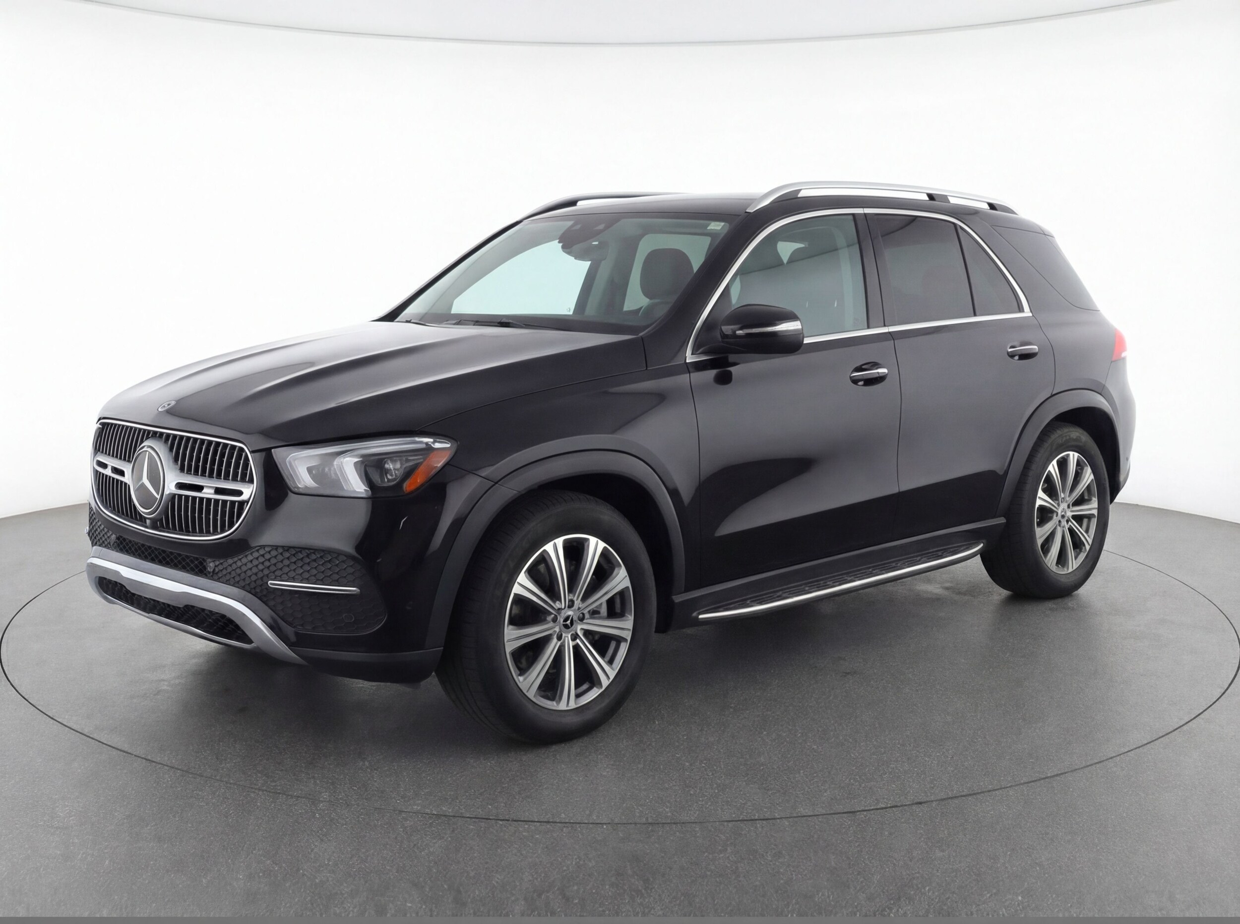 Thumbnail: 2024 Mercedes-Benz GLC - 3