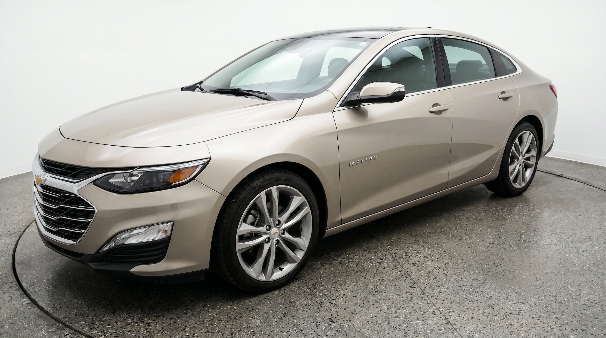 Thumbnail: 2024 Chevrolet Malibu - 3