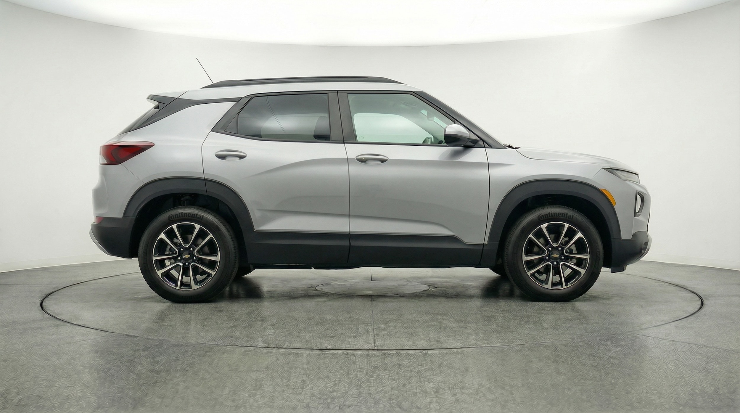 Thumbnail: 2025 Chevrolet TrailBlazer - 8