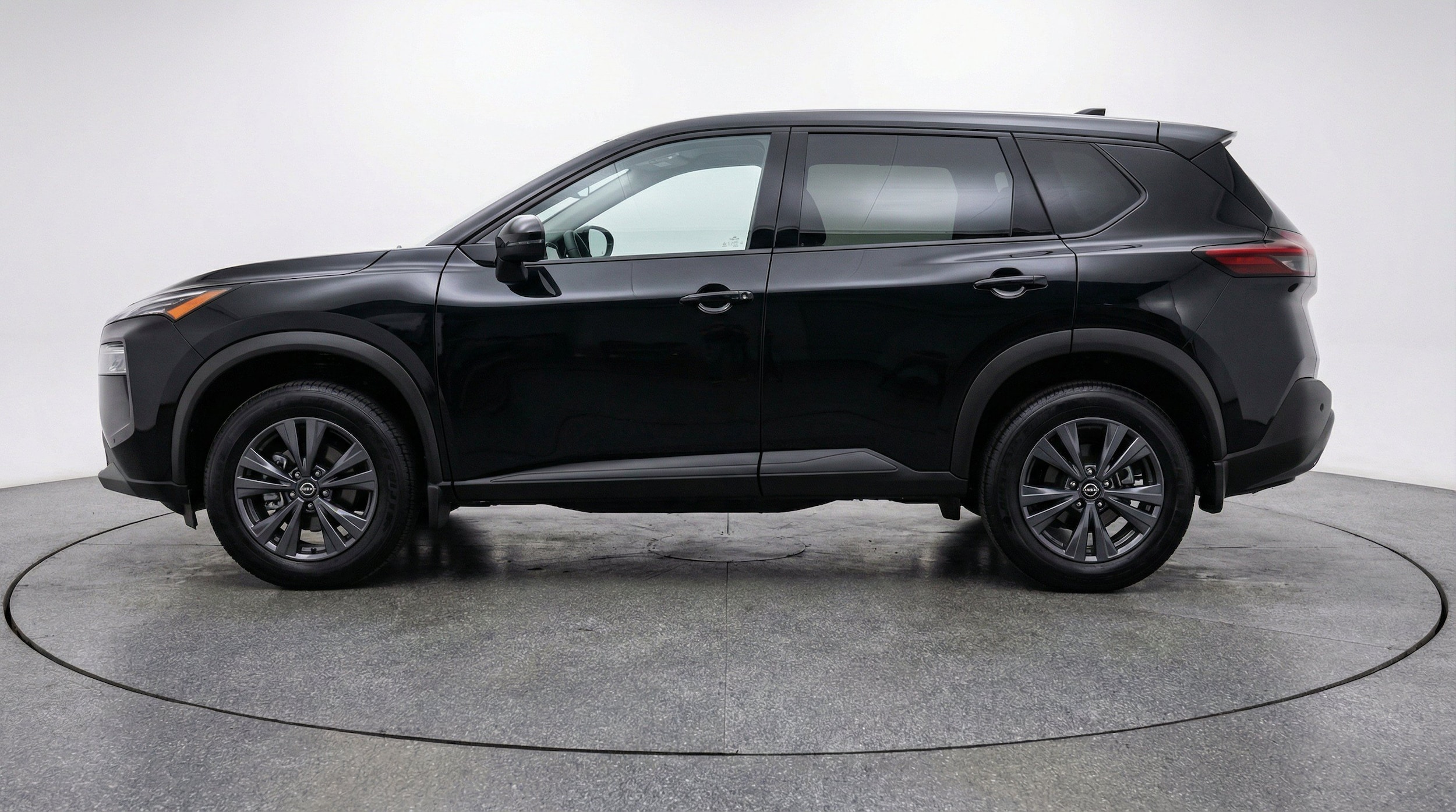 Thumbnail: 2025 Nissan Rogue - 5