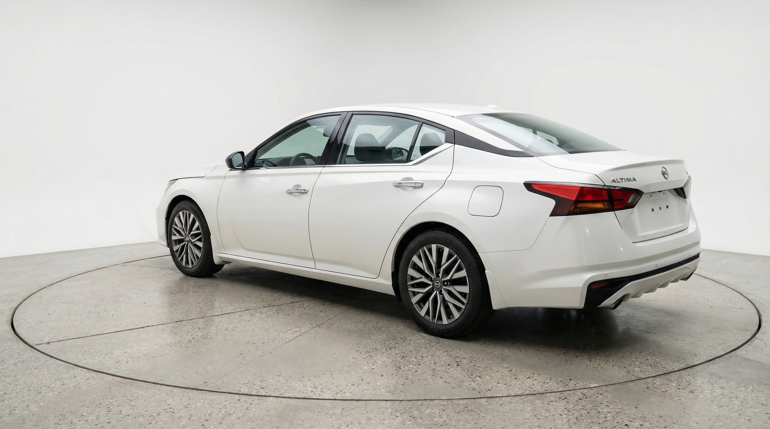 Thumbnail: 2025 Nissan Altima - 6