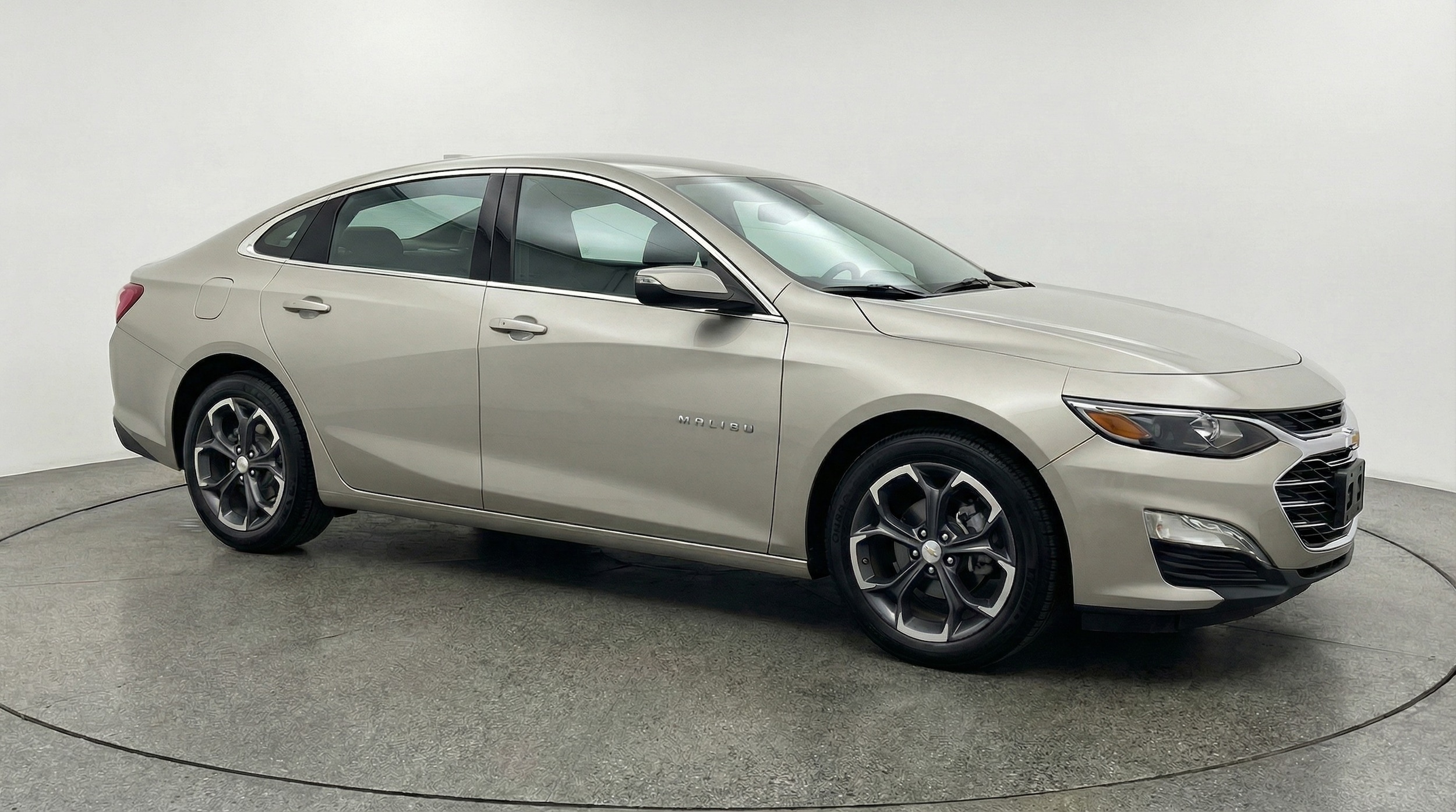 Thumbnail: 2024 Chevrolet Malibu - 1