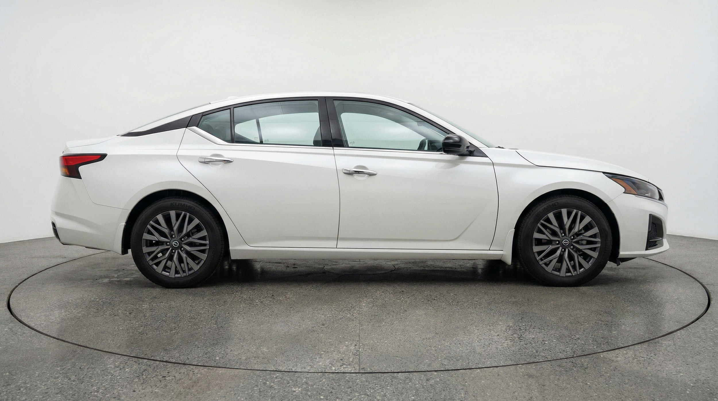 Thumbnail: 2025 Nissan Altima - 11