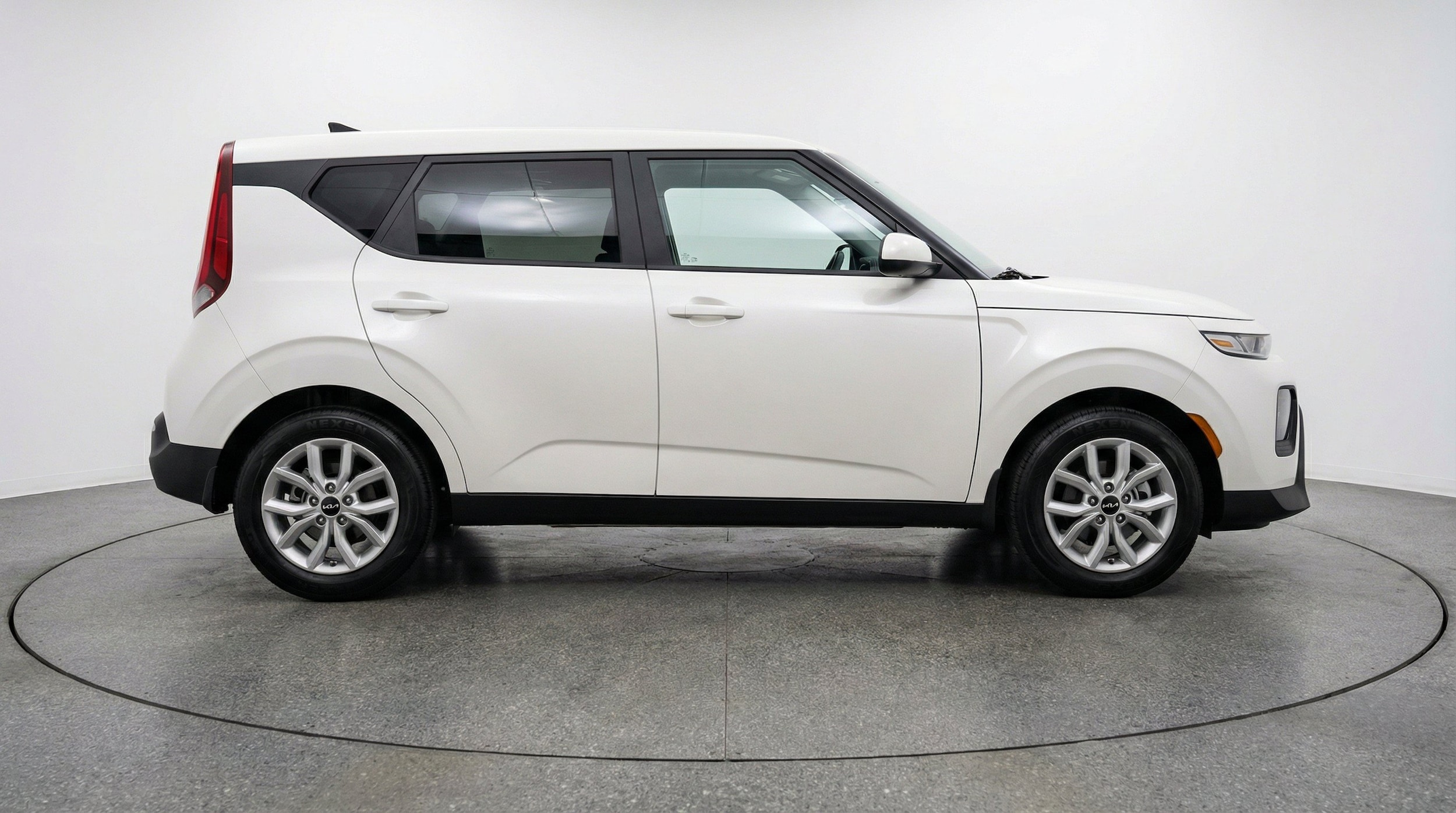 Thumbnail: 2025 Kia Soul - 11