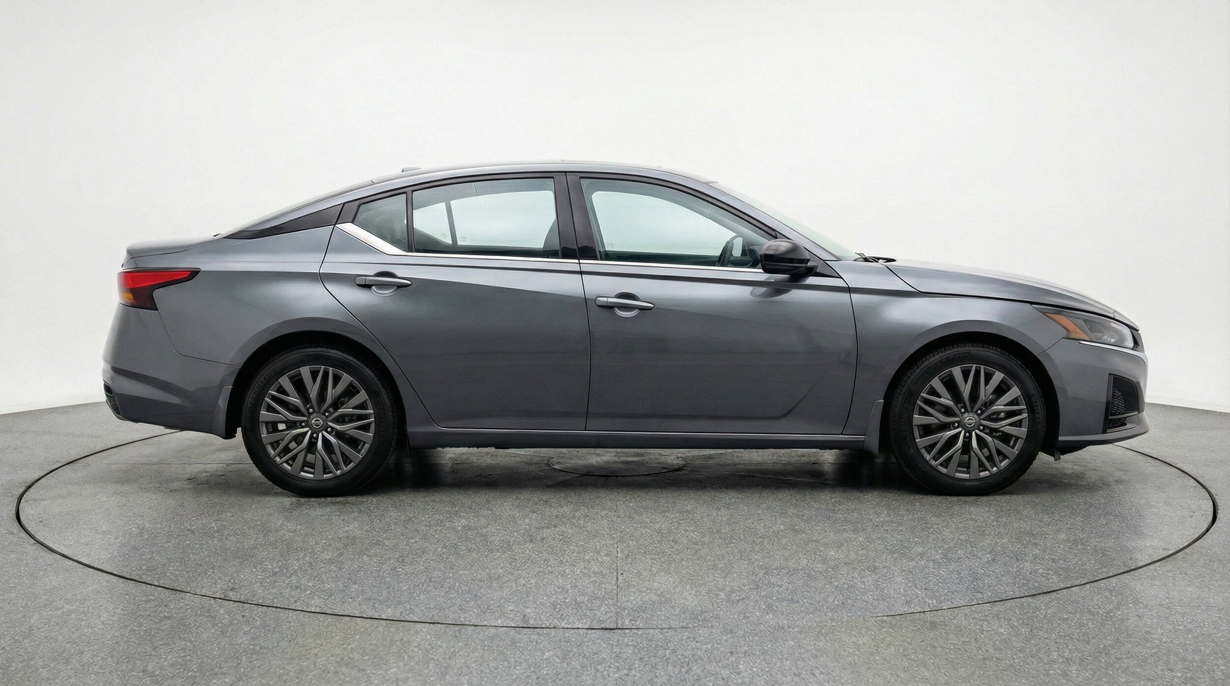 Thumbnail: 2025 Nissan Altima - 11