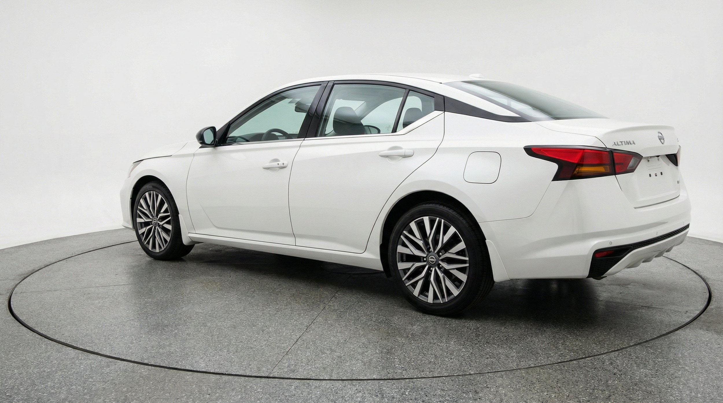 Thumbnail: 2025 Nissan Altima - 6