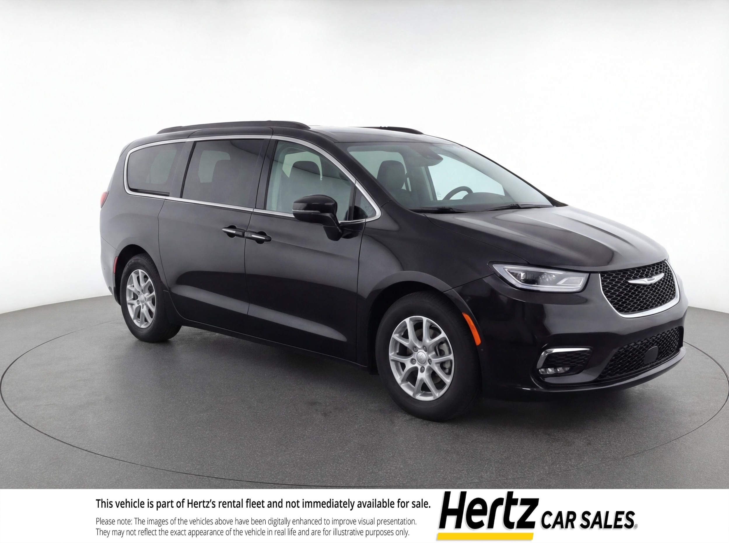 Thumbnail: 2024 Chrysler Pacifica - 1