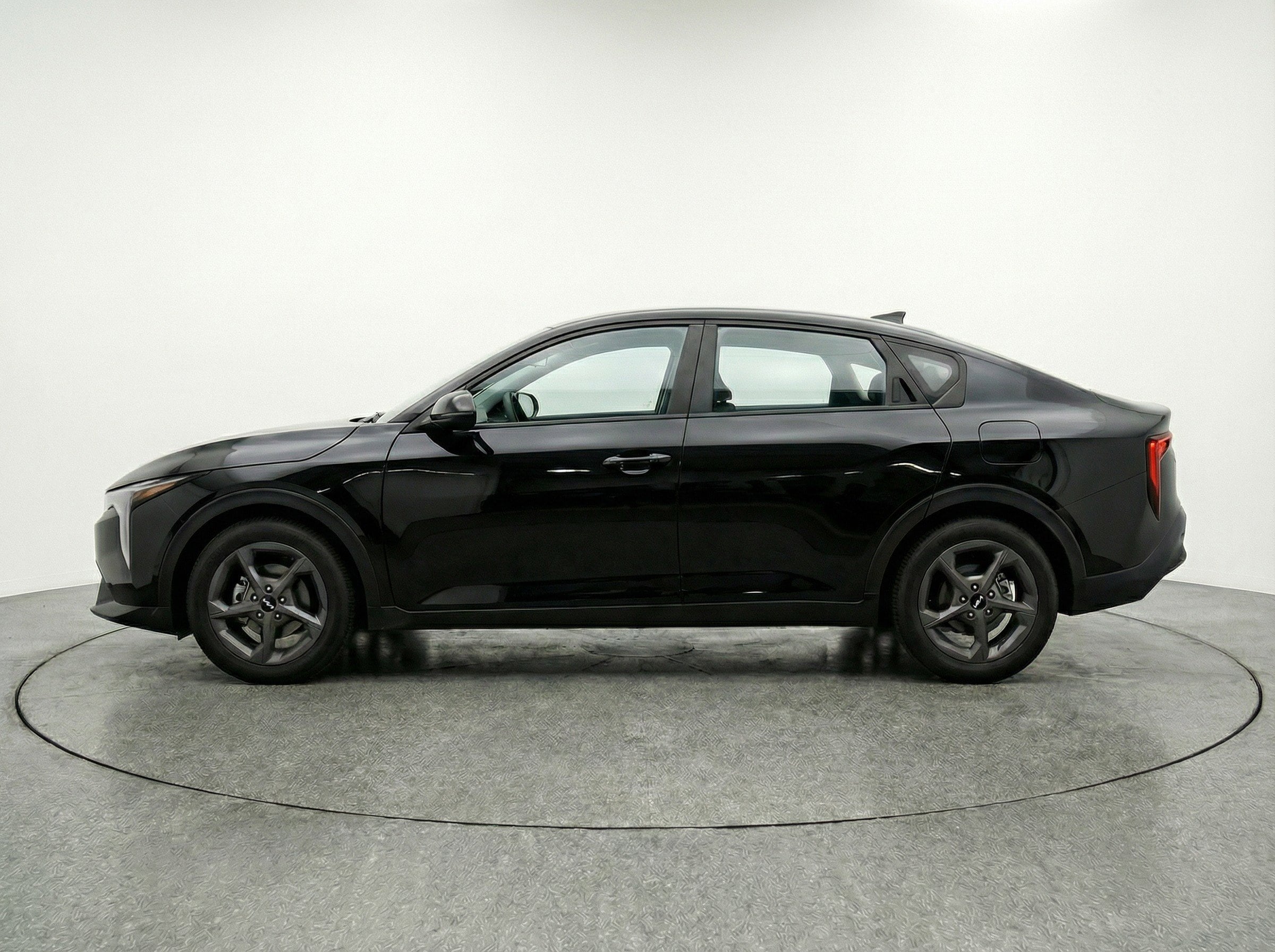 Thumbnail: 2025 Kia K4 - 5