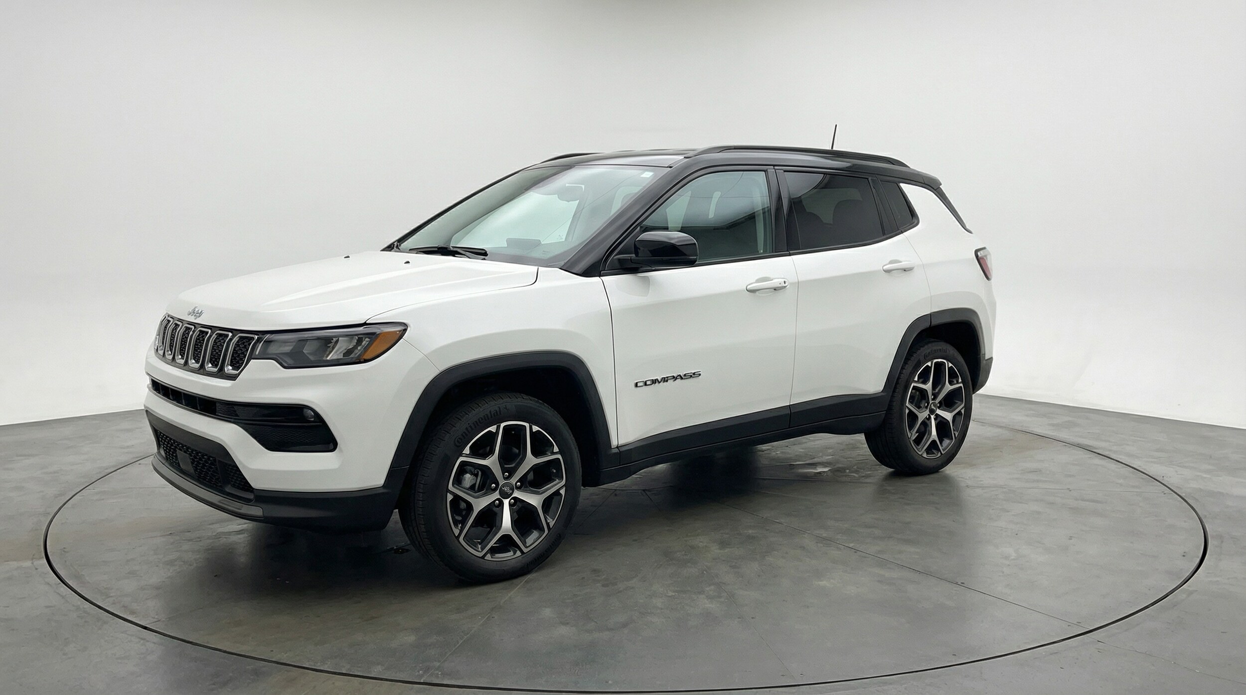 Thumbnail: 2025 Jeep Compass - 3