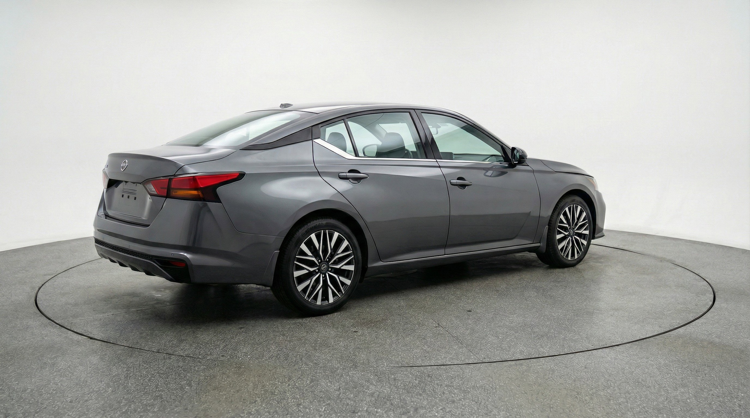 Thumbnail: 2025 Nissan Altima - 9