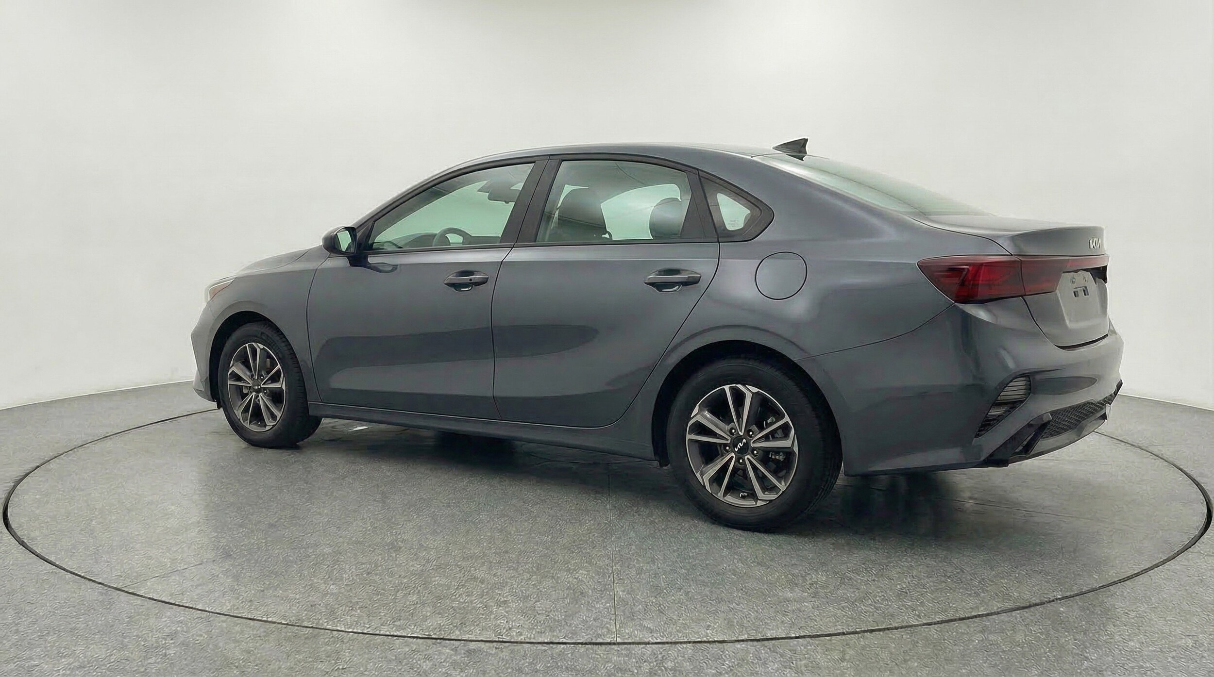 Thumbnail: 2024 Kia Forte - 6