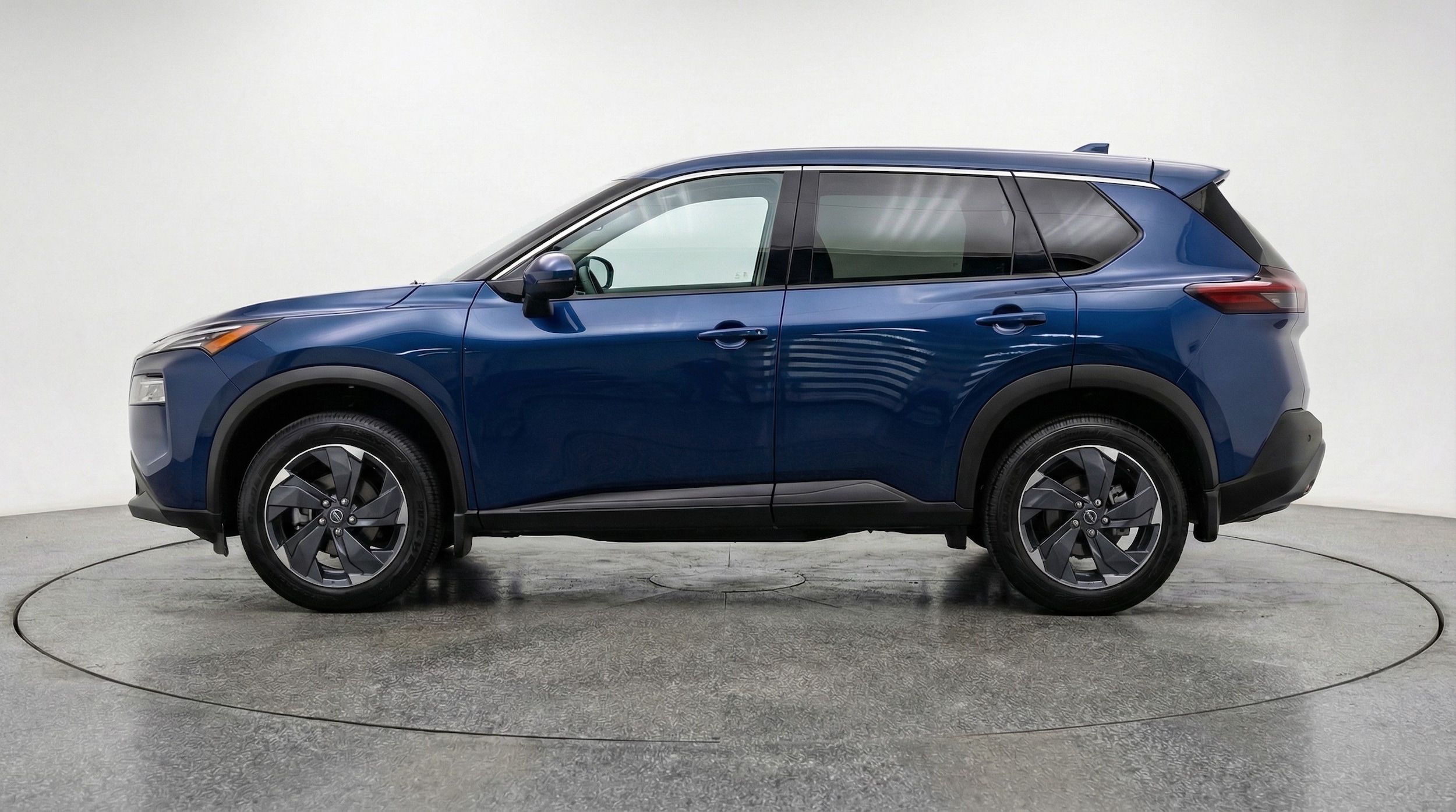 Thumbnail: 2025 Nissan Rogue - 4