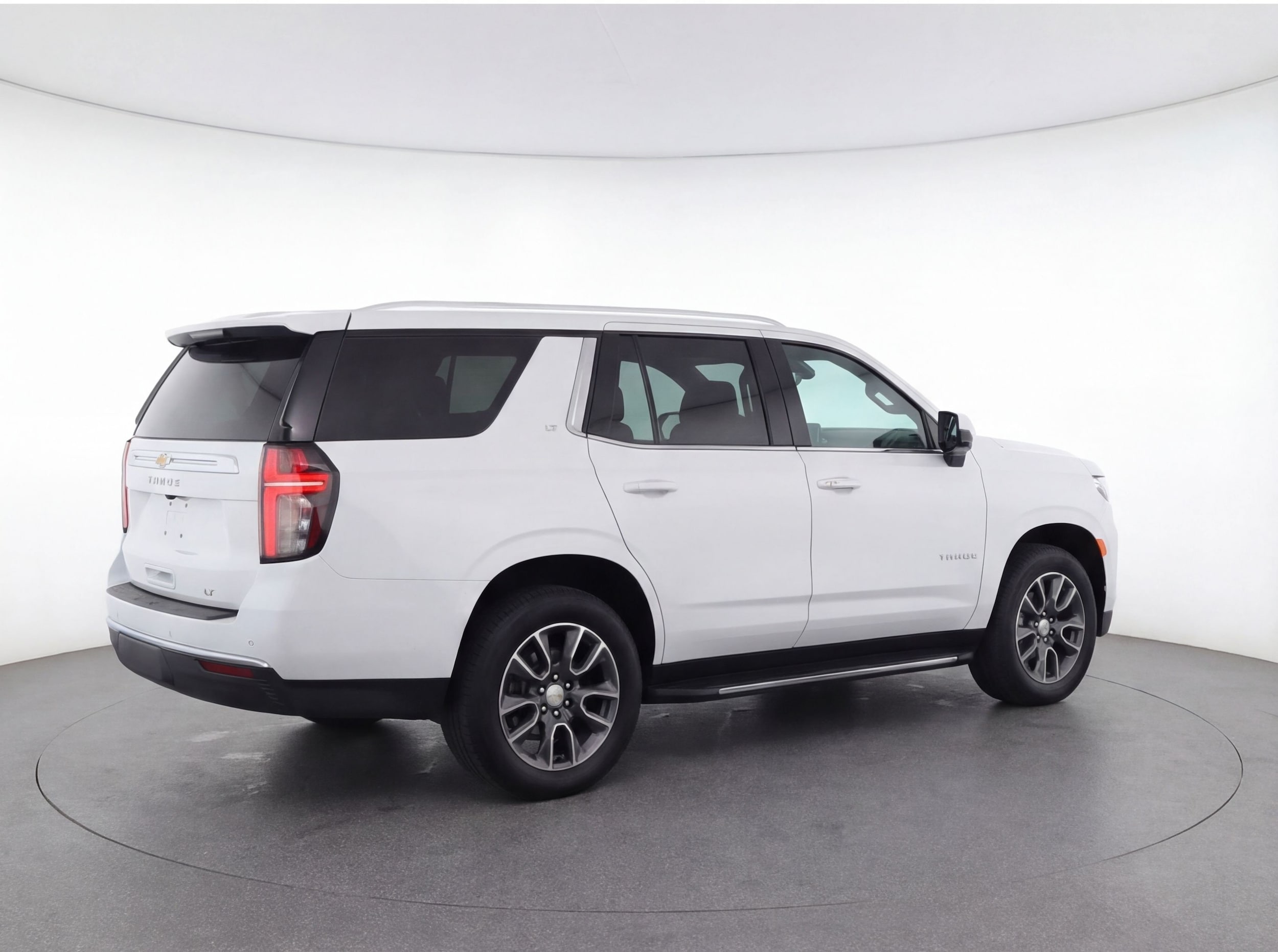 Thumbnail: 2023 Chevrolet Tahoe - 9