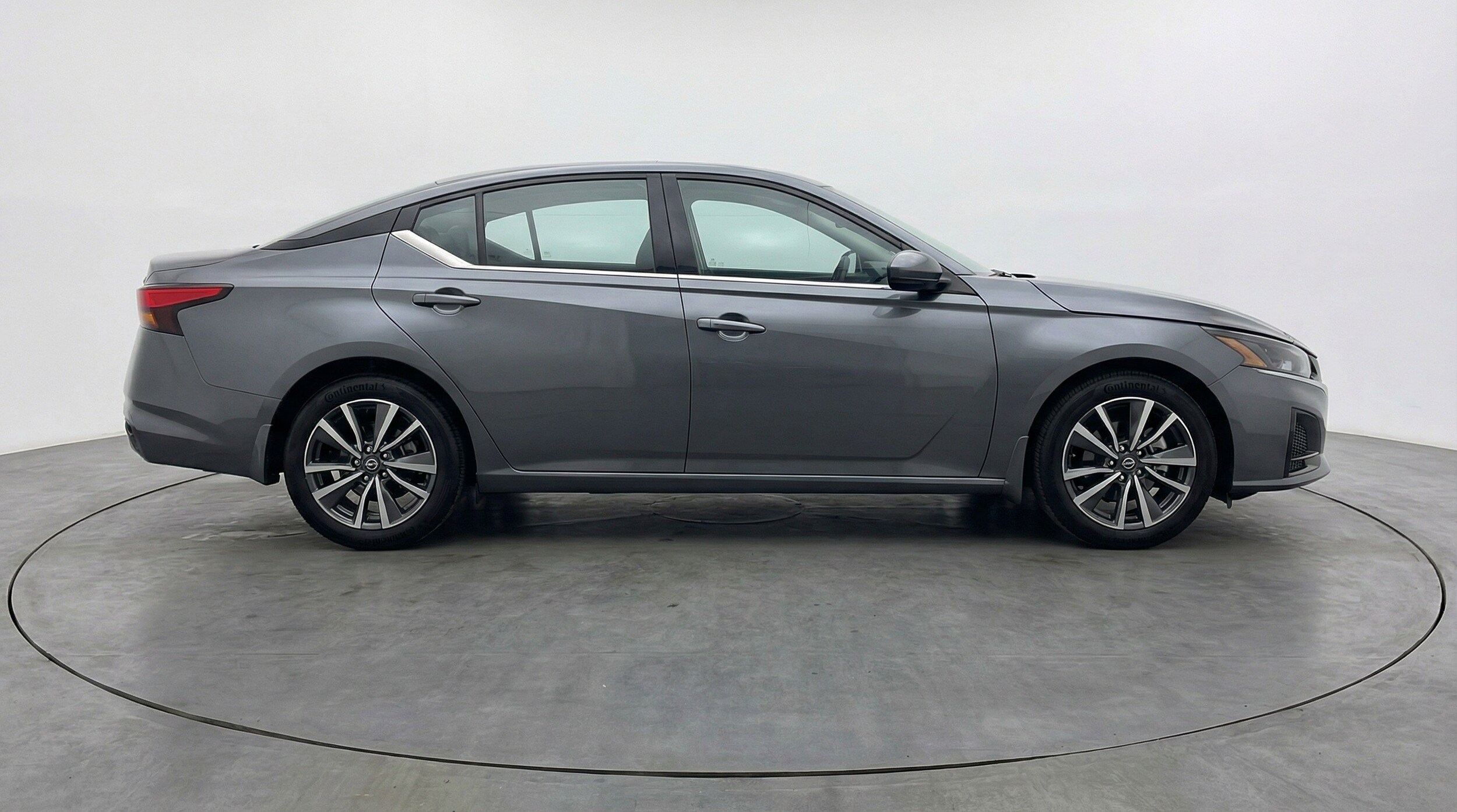 Thumbnail: 2025 Nissan Altima - 11