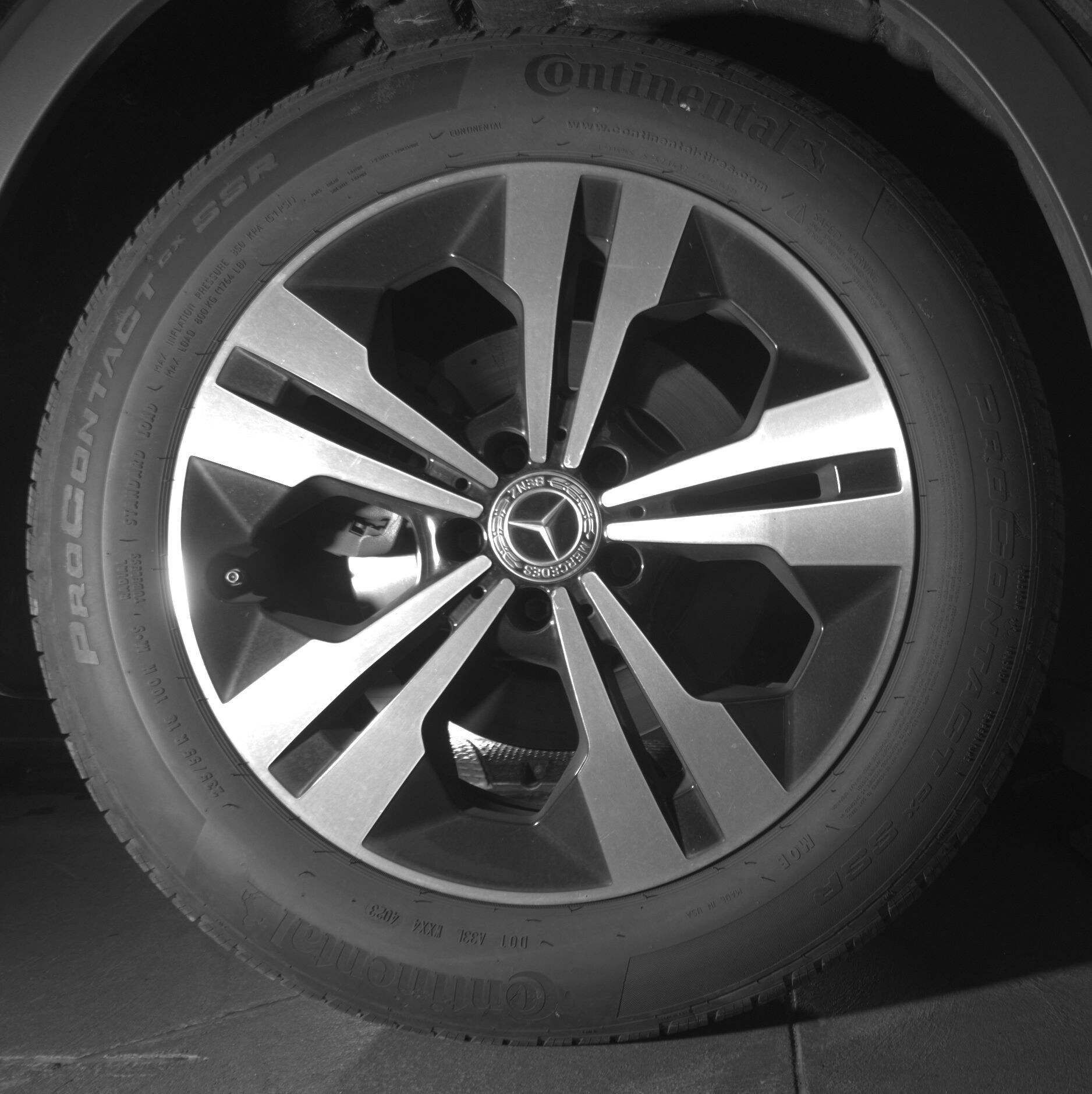 Thumbnail: 2024 Mercedes-Benz GLB - 12