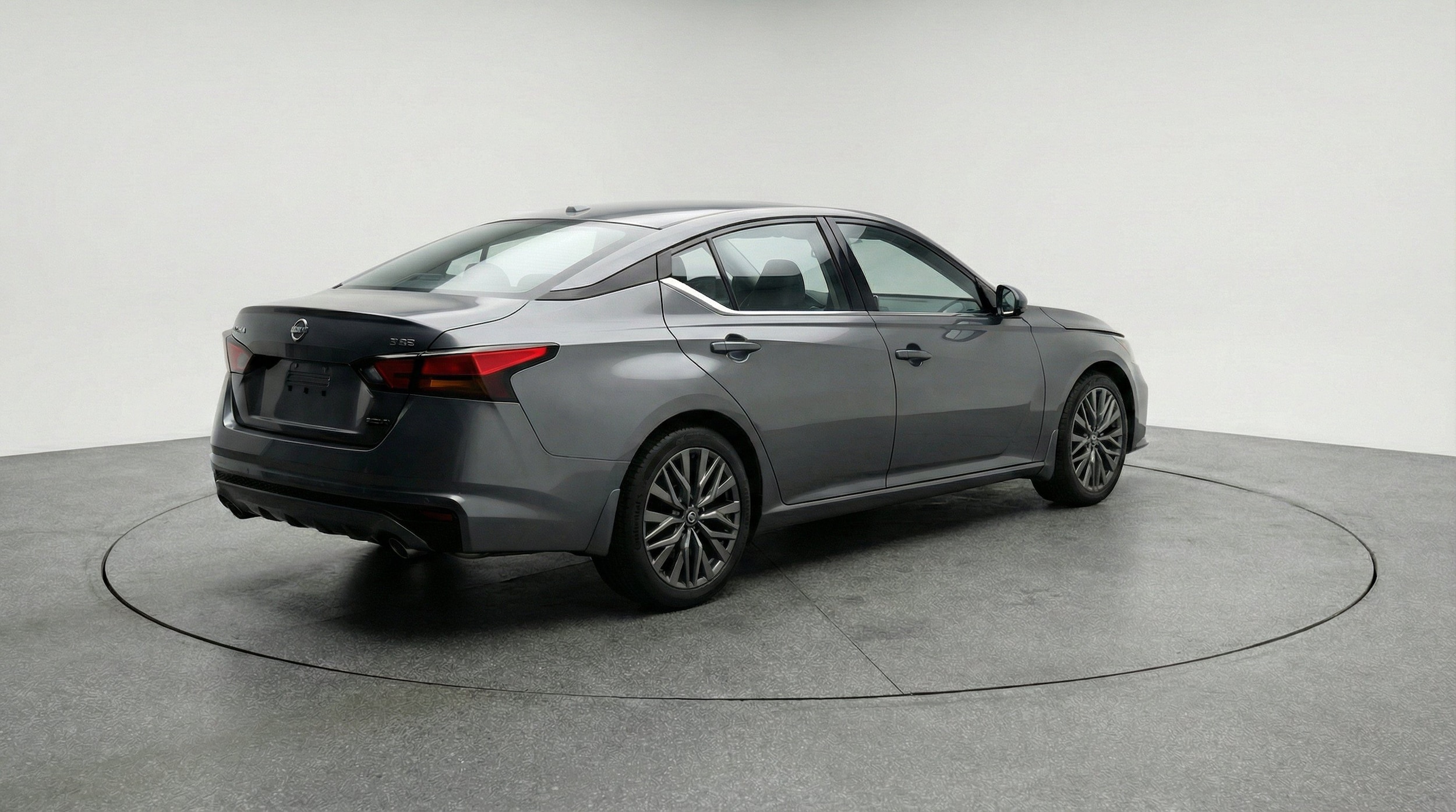 Thumbnail: 2025 Nissan Altima - 9