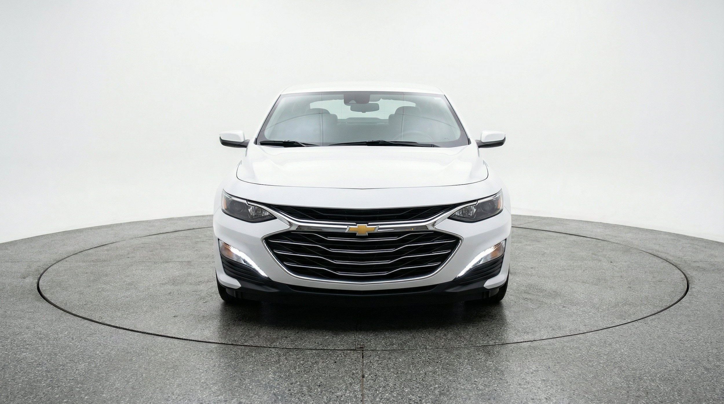 Thumbnail: 2024 Chevrolet Malibu - 2