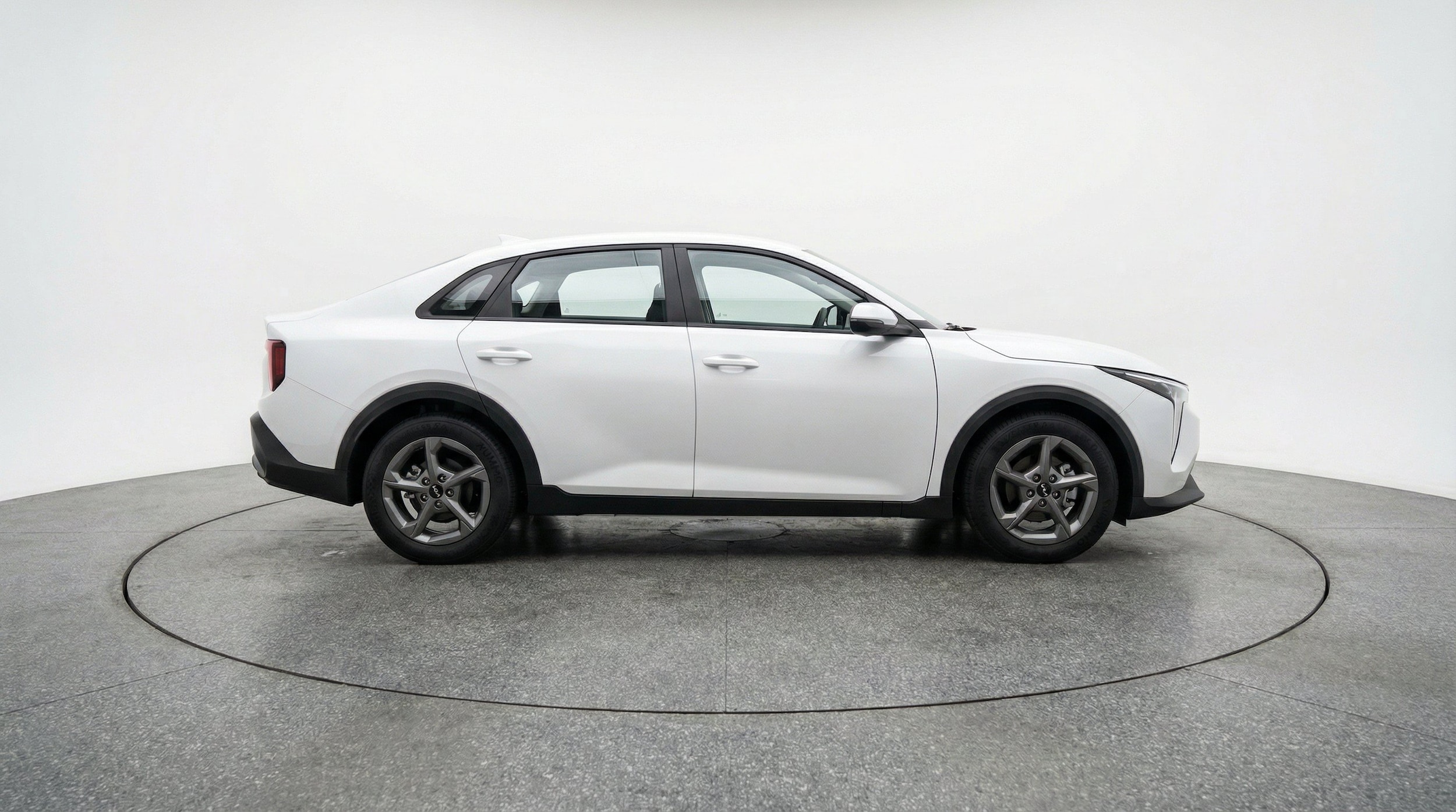Thumbnail: 2025 Kia K4 - 10