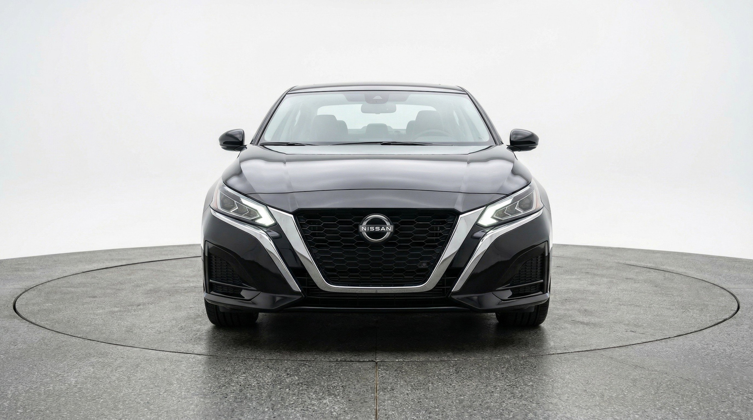 Thumbnail: 2025 Nissan Altima - 2