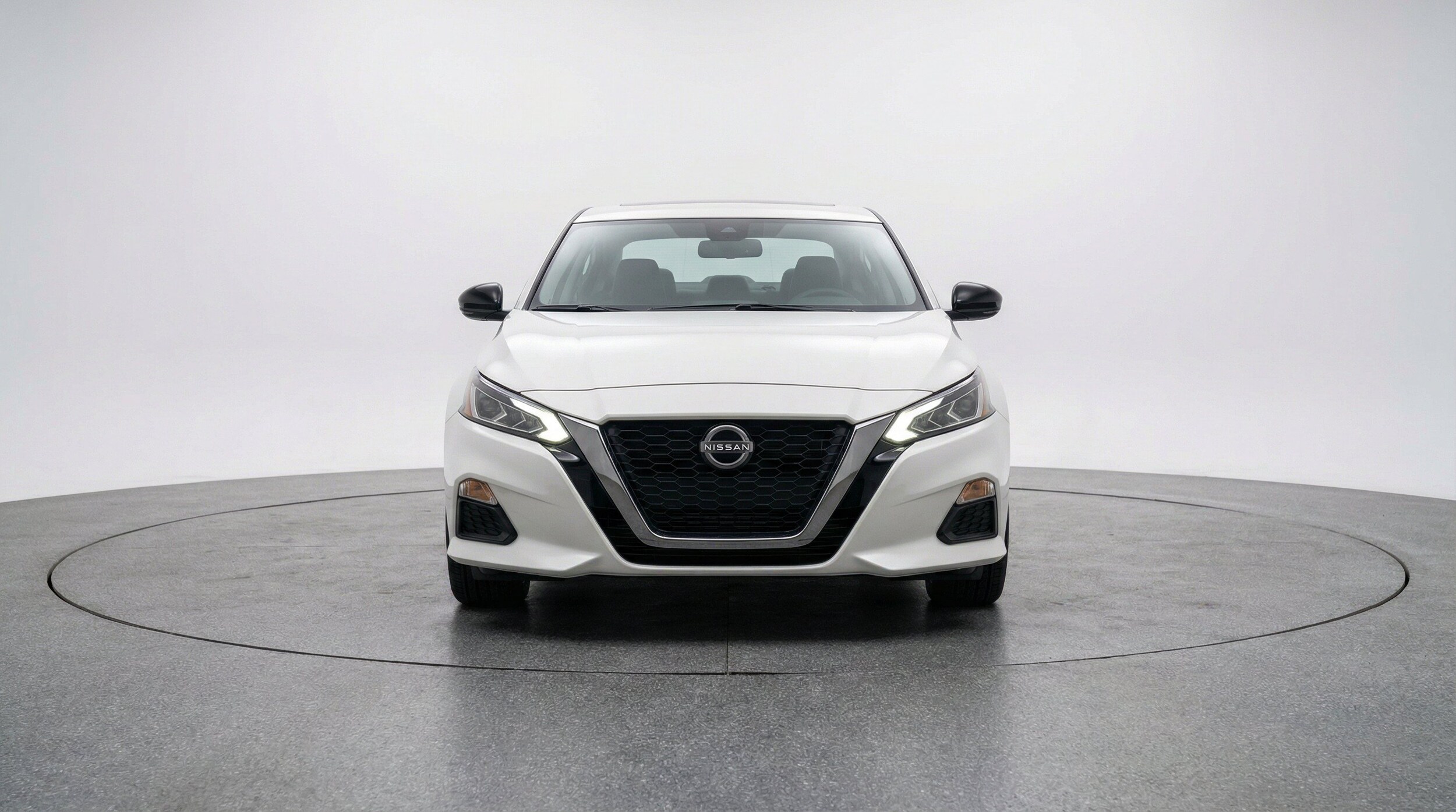 Thumbnail: 2025 Nissan Altima - 2