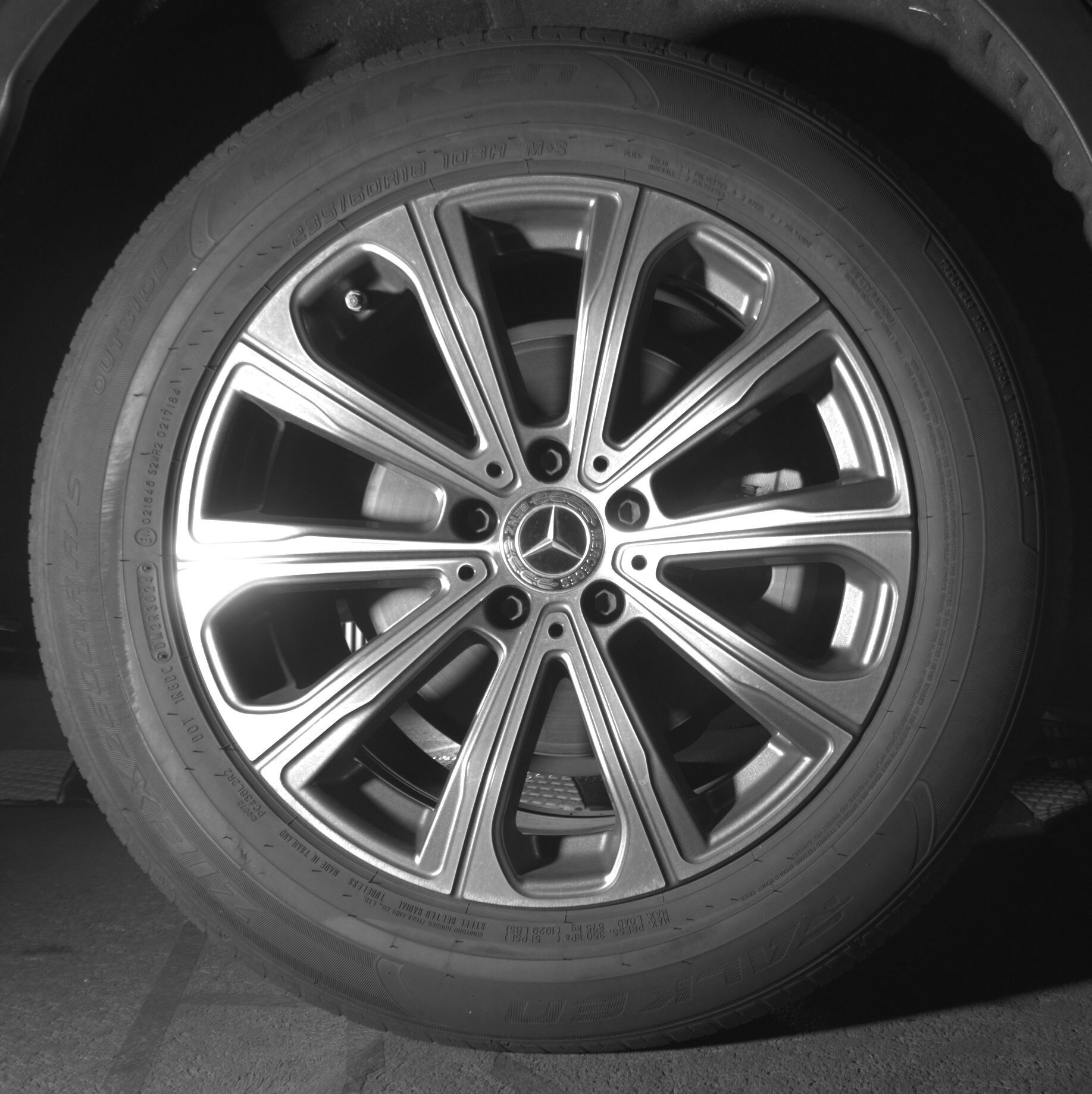 Thumbnail: 2024 Mercedes-Benz GLC - 12