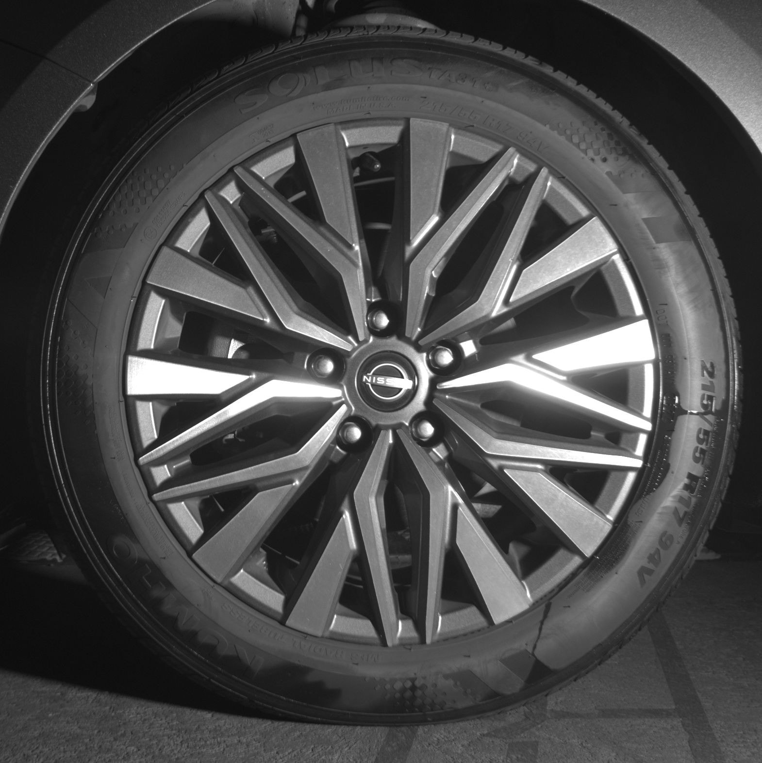 Thumbnail: 2025 Nissan Altima - 9
