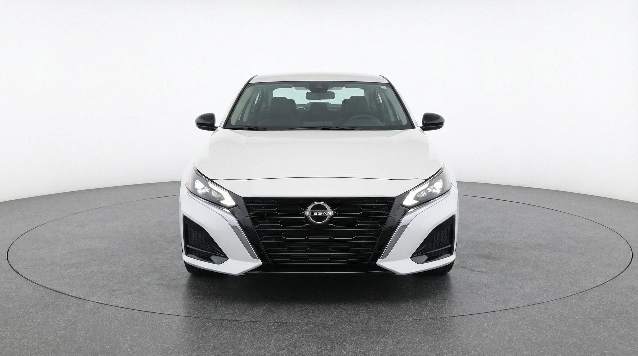 Thumbnail: 2025 Nissan Altima - 2