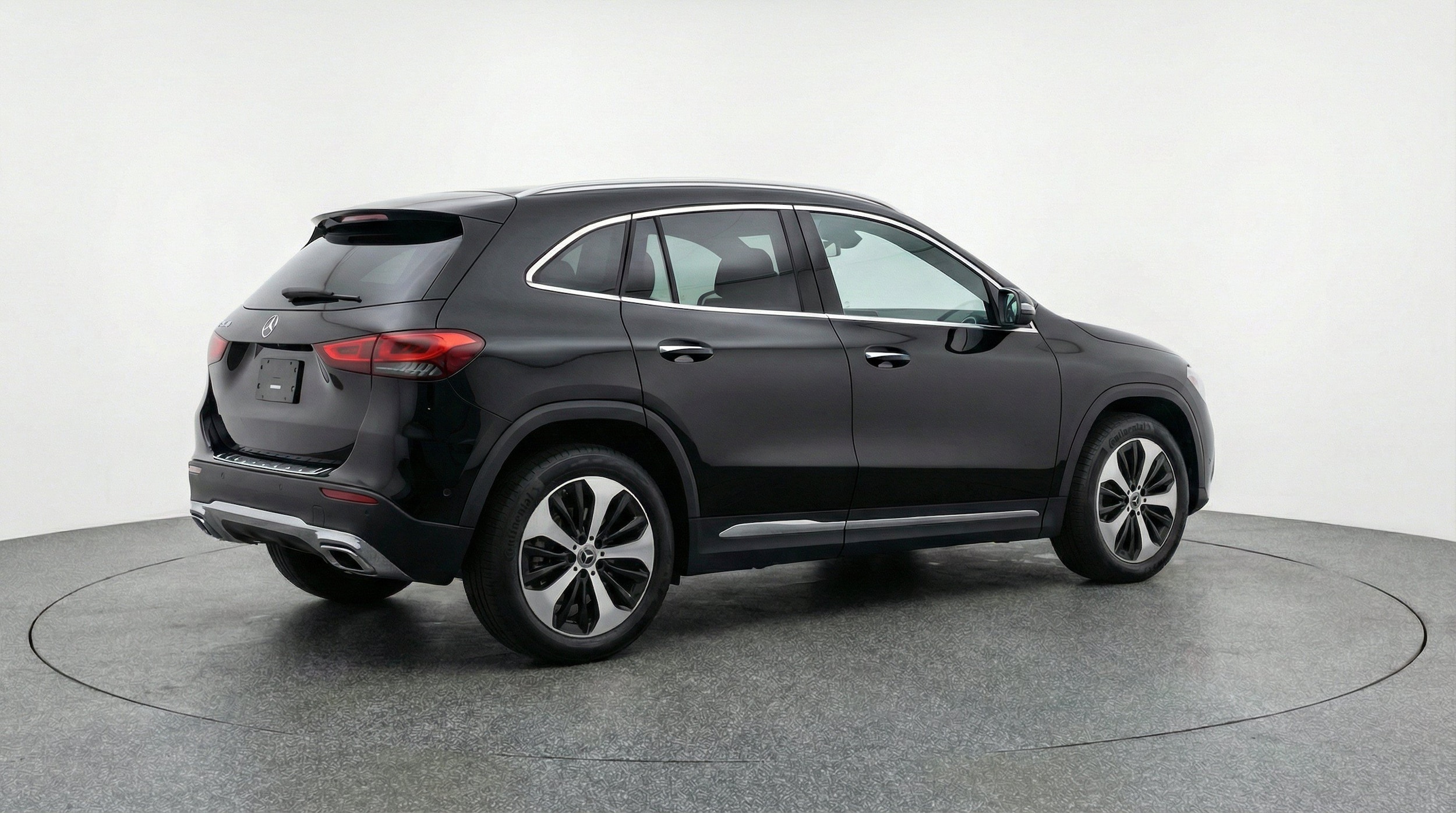 Thumbnail: 2025 Mercedes-Benz GLA - 9