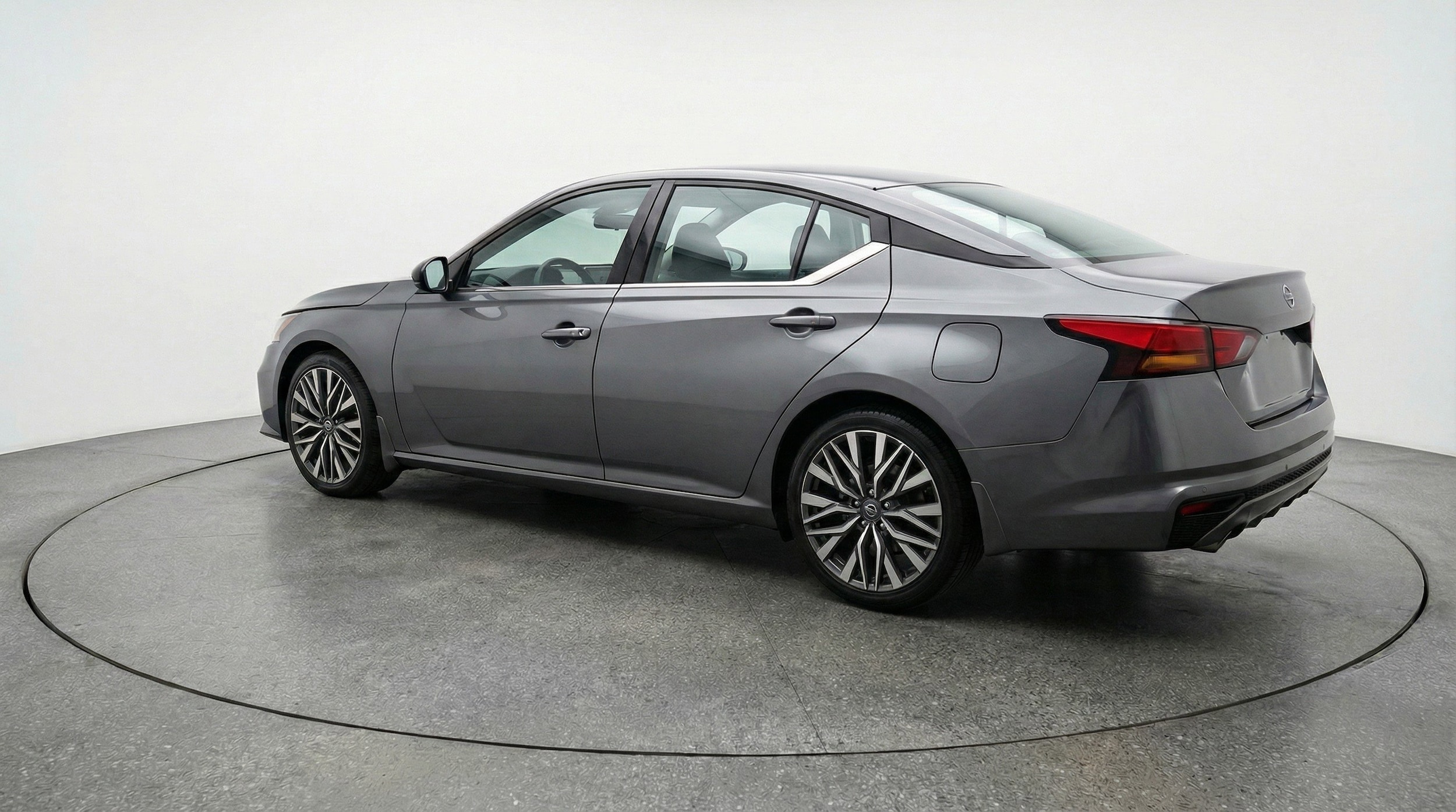 Thumbnail: 2025 Nissan Altima - 6