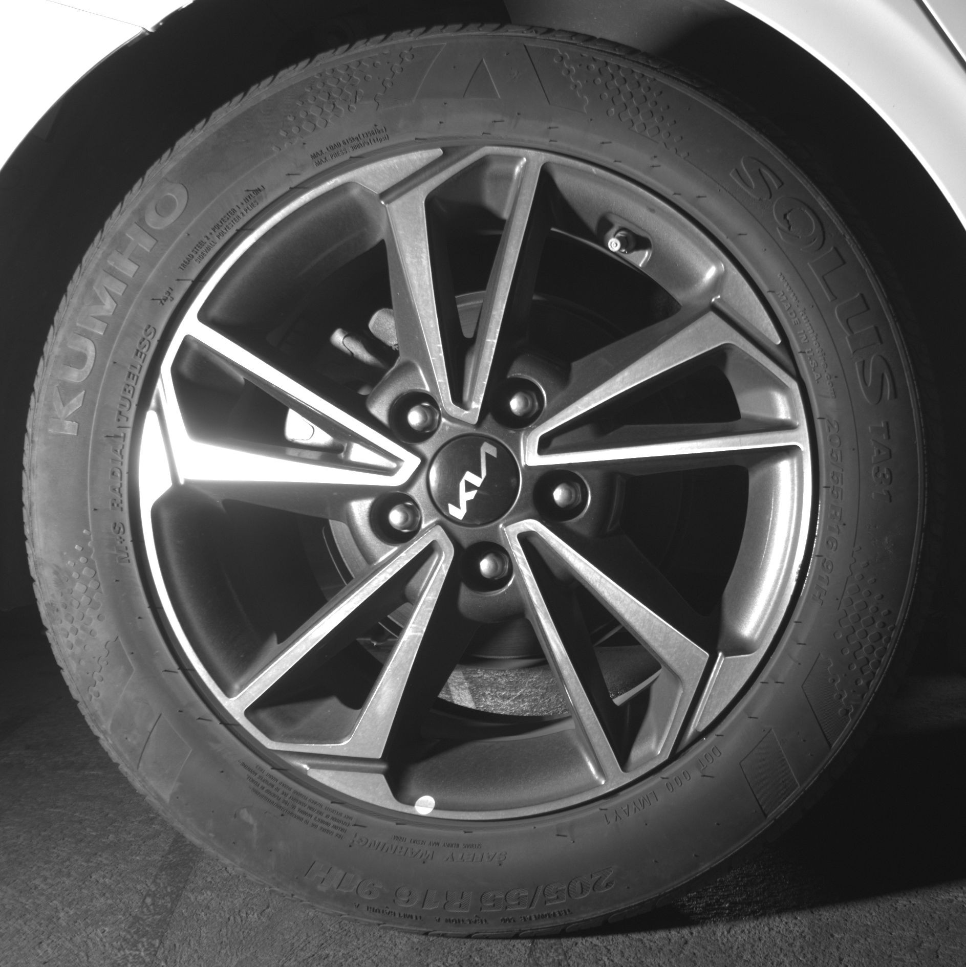 Thumbnail: 2024 Kia Forte - 17