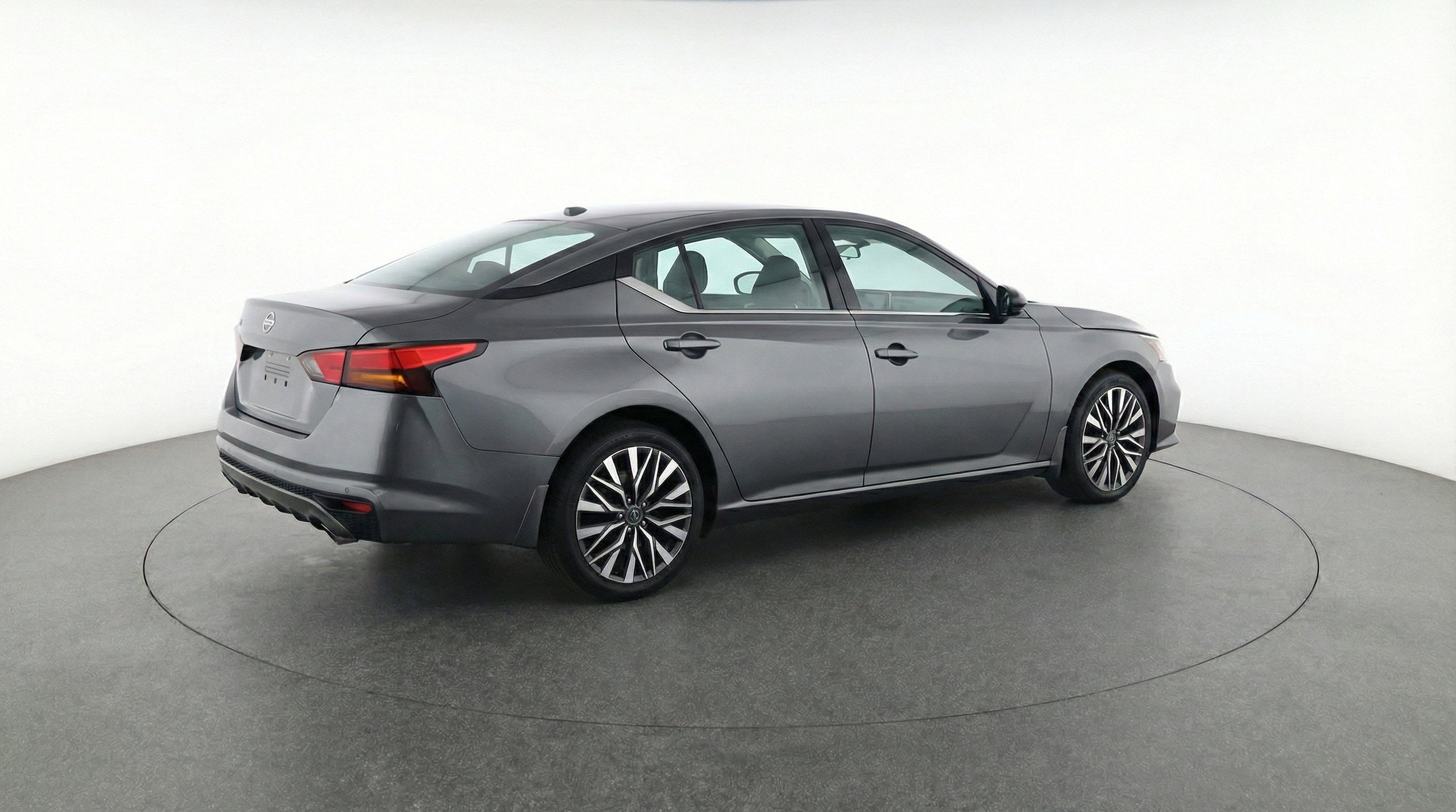 Thumbnail: 2025 Nissan Altima - 9