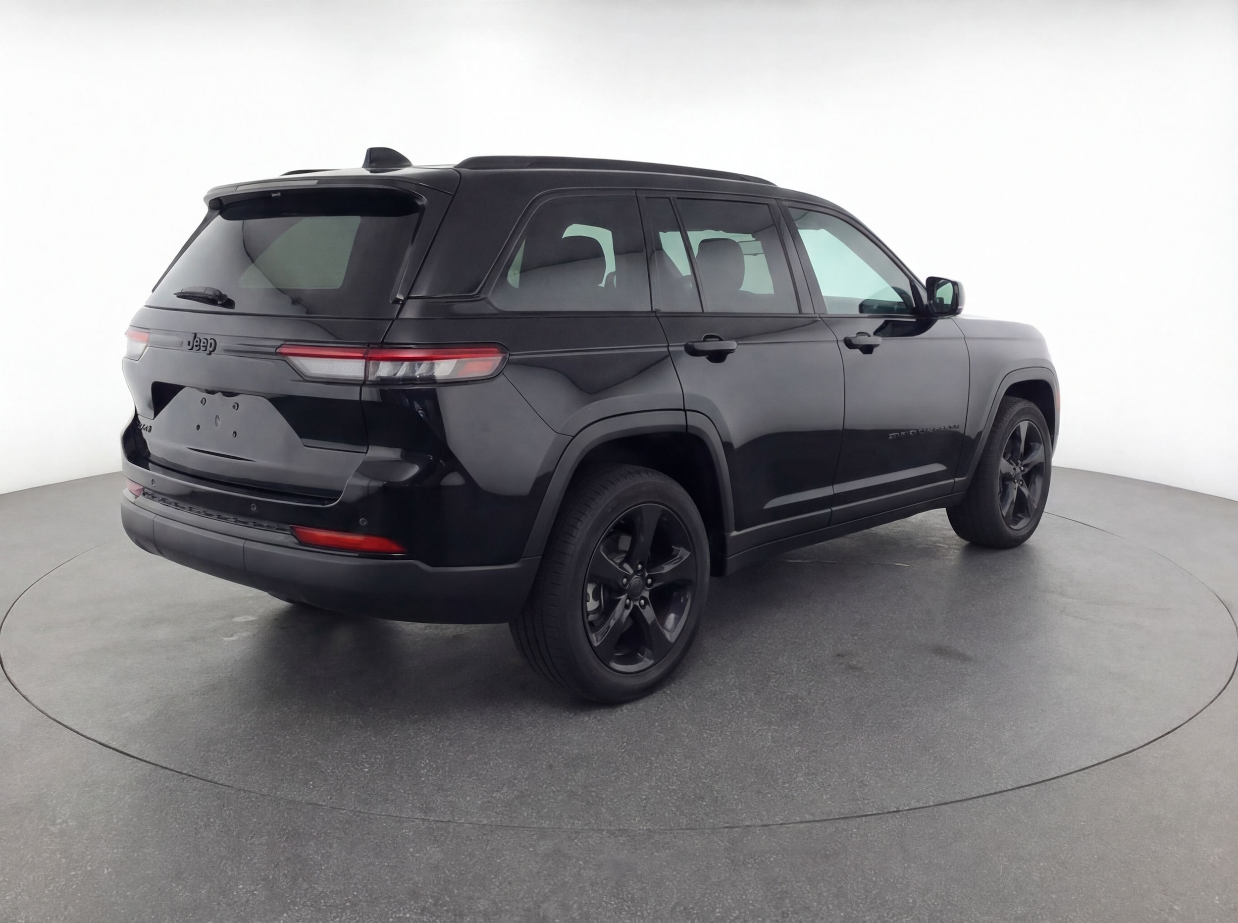 Thumbnail: 2023 Jeep Grand Cherokee - 7