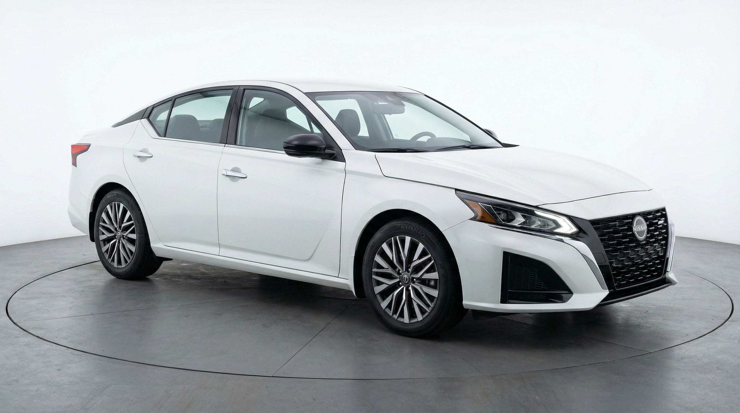 Thumbnail: 2025 Nissan Altima - 1