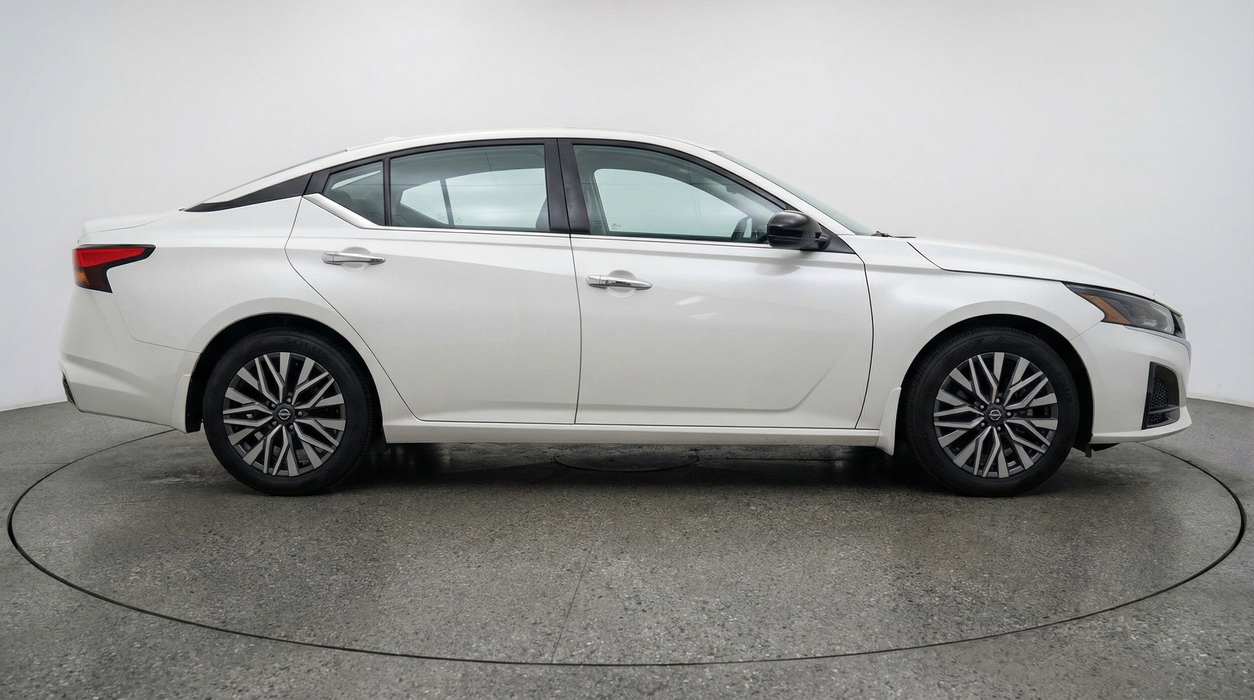 Thumbnail: 2025 Nissan Altima - 11