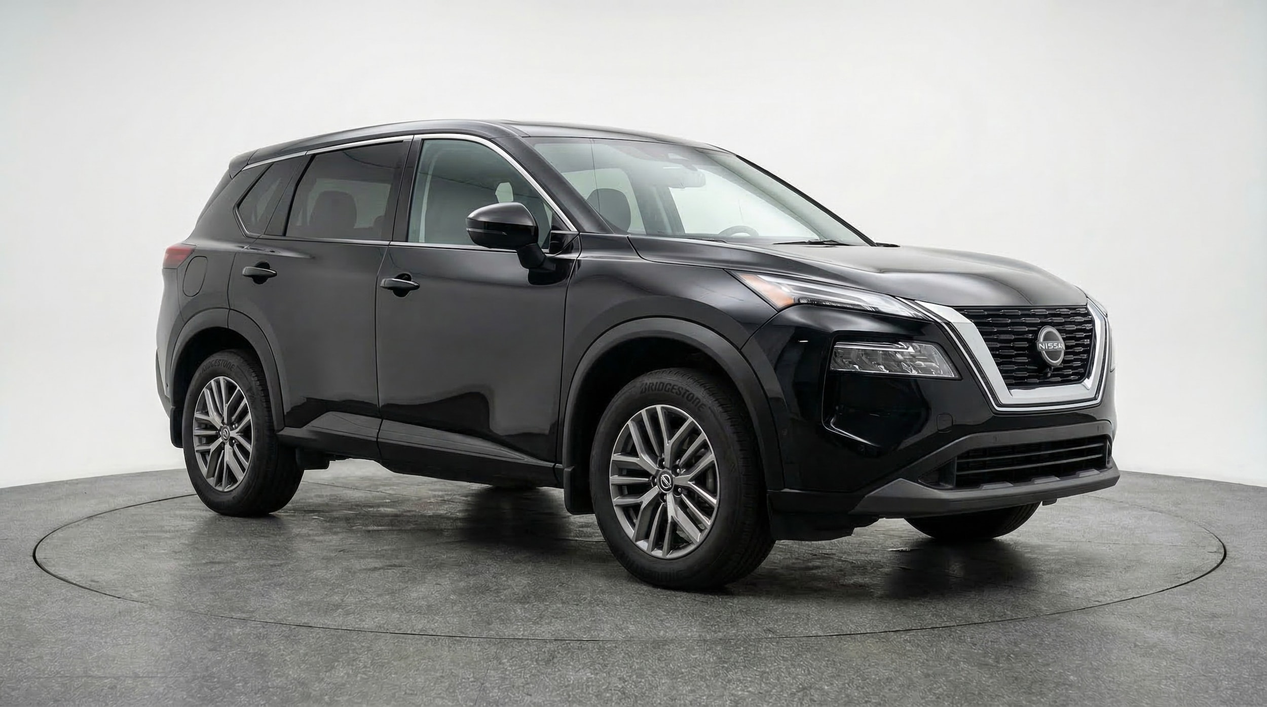 Thumbnail: 2023 Nissan Rogue - 1