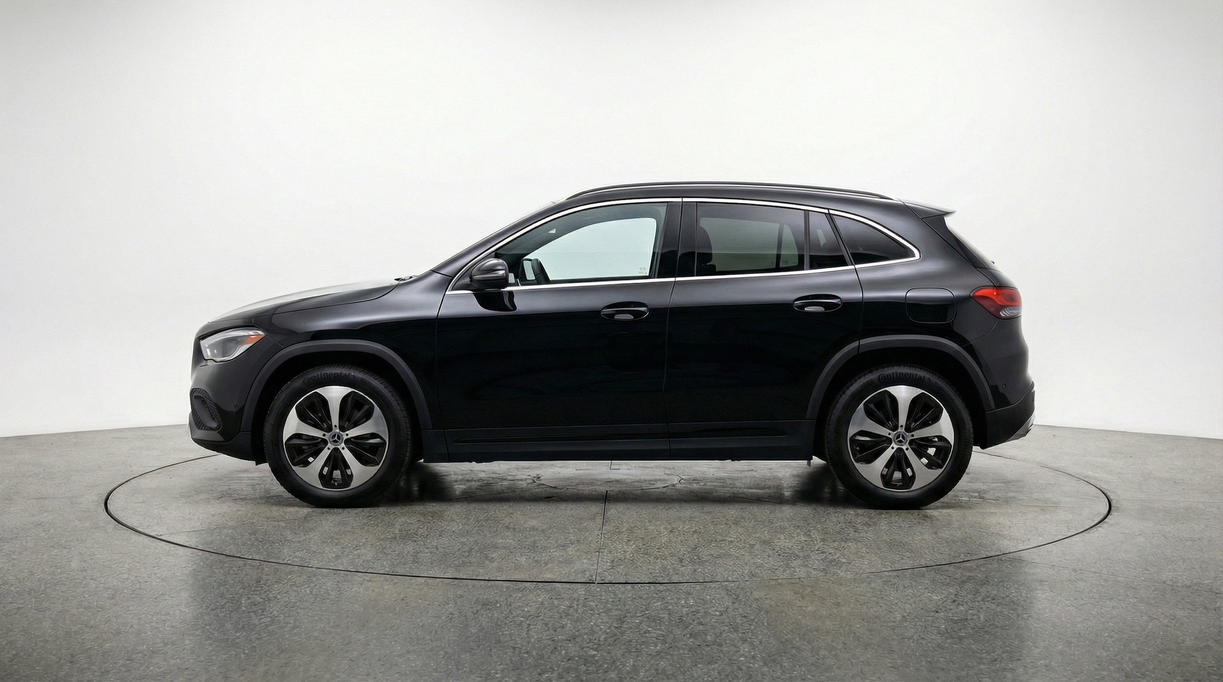 Thumbnail: 2025 Mercedes-Benz GLA - 5