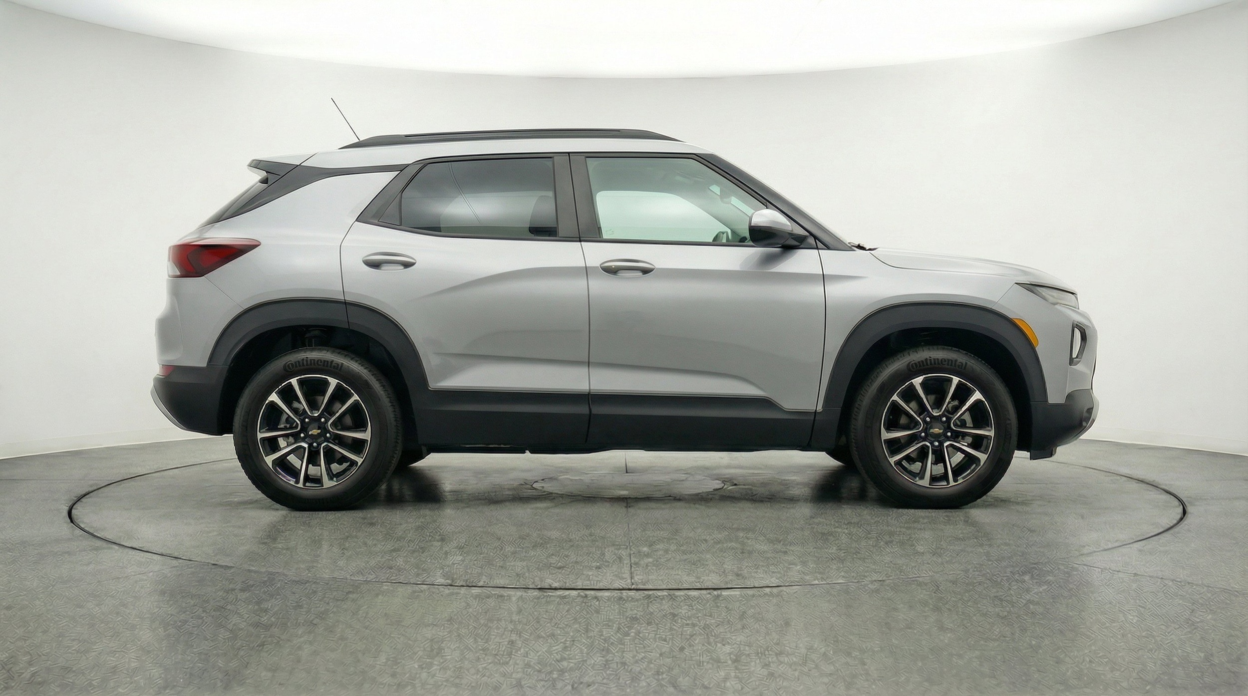 Thumbnail: 2025 Chevrolet TrailBlazer - 10