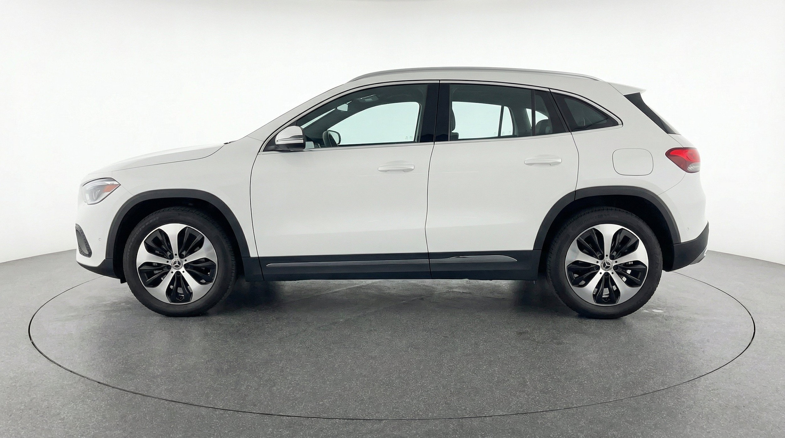 Thumbnail: 2025 Mercedes-Benz GLA - 5