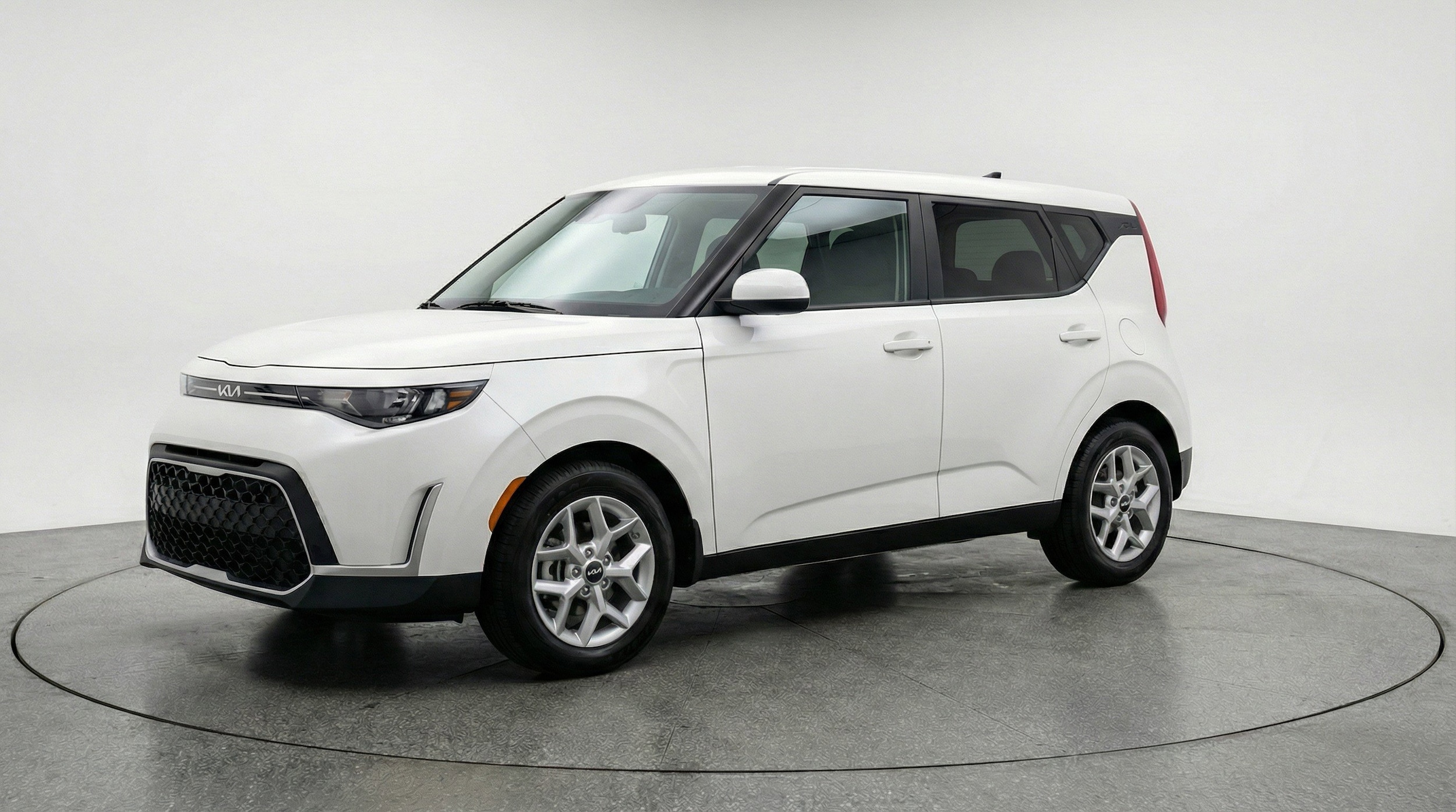 Thumbnail: 2025 Kia Soul - 3